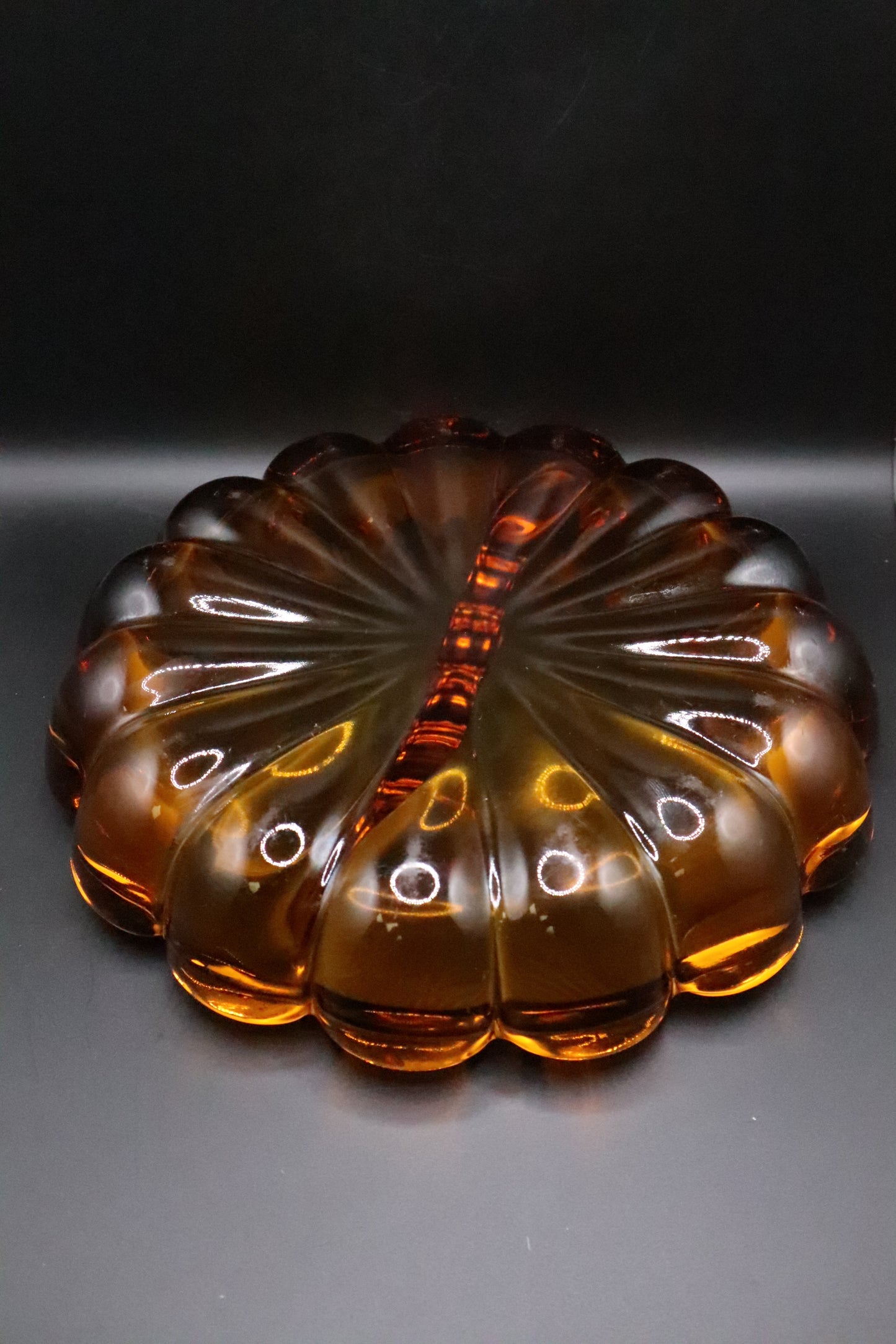 MCM VIKING ART GLASS AMBER 8" ASHTRAY