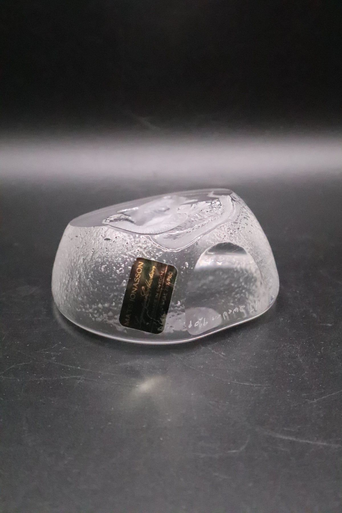 MATS JONASSON SWEDEN SIGNATURE COLLECTION CRYSTAL MOUSE PAPERWEIGHT