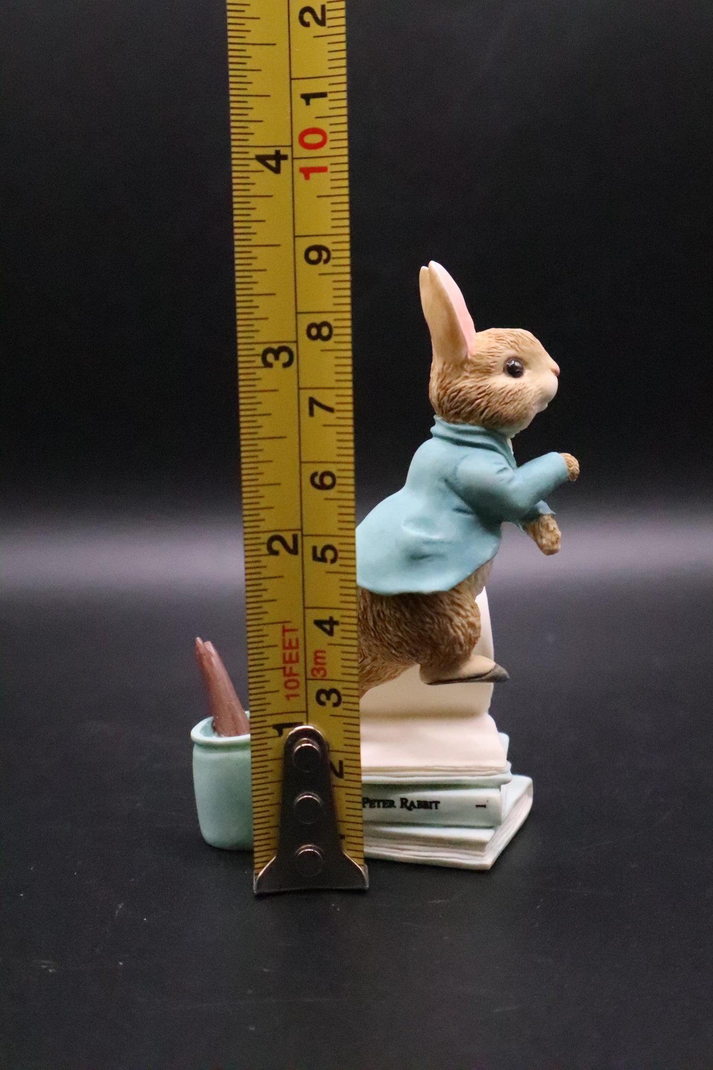 VINTAGE BORDER FINE ARTS WORLD OF BEATRIX POTTER "PETER RABBIT"