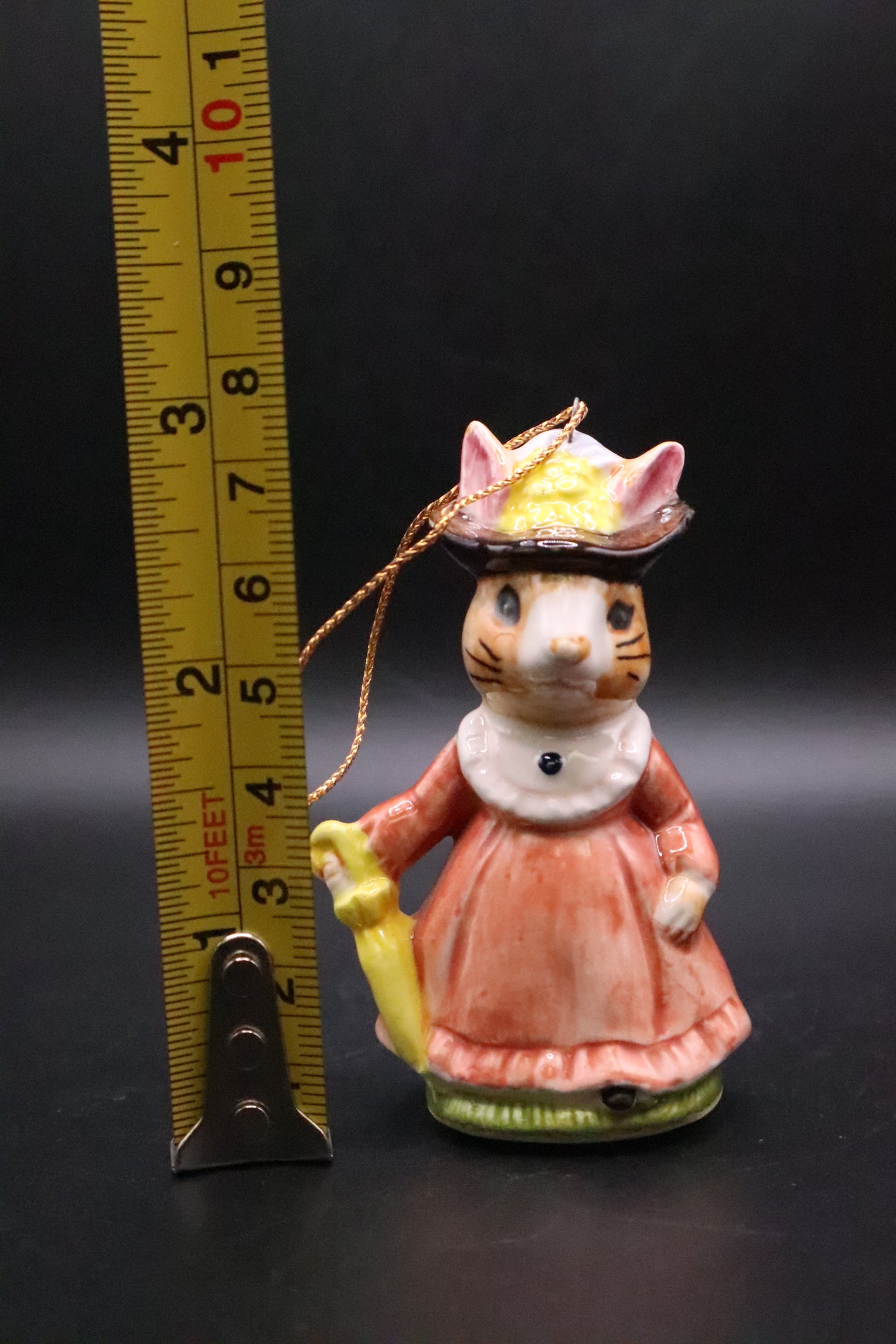 BEATRIX POTTER SCHMID MOUSE LADY DRESS WITH YELLOW UMBRELLA