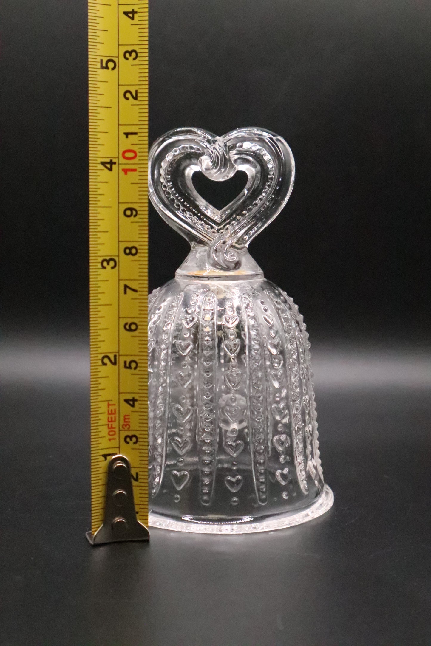 VINTAGE 1984 TREASURED HEARTS FOSTORIA AVON EXCLUSIVE CLEAR GLASS