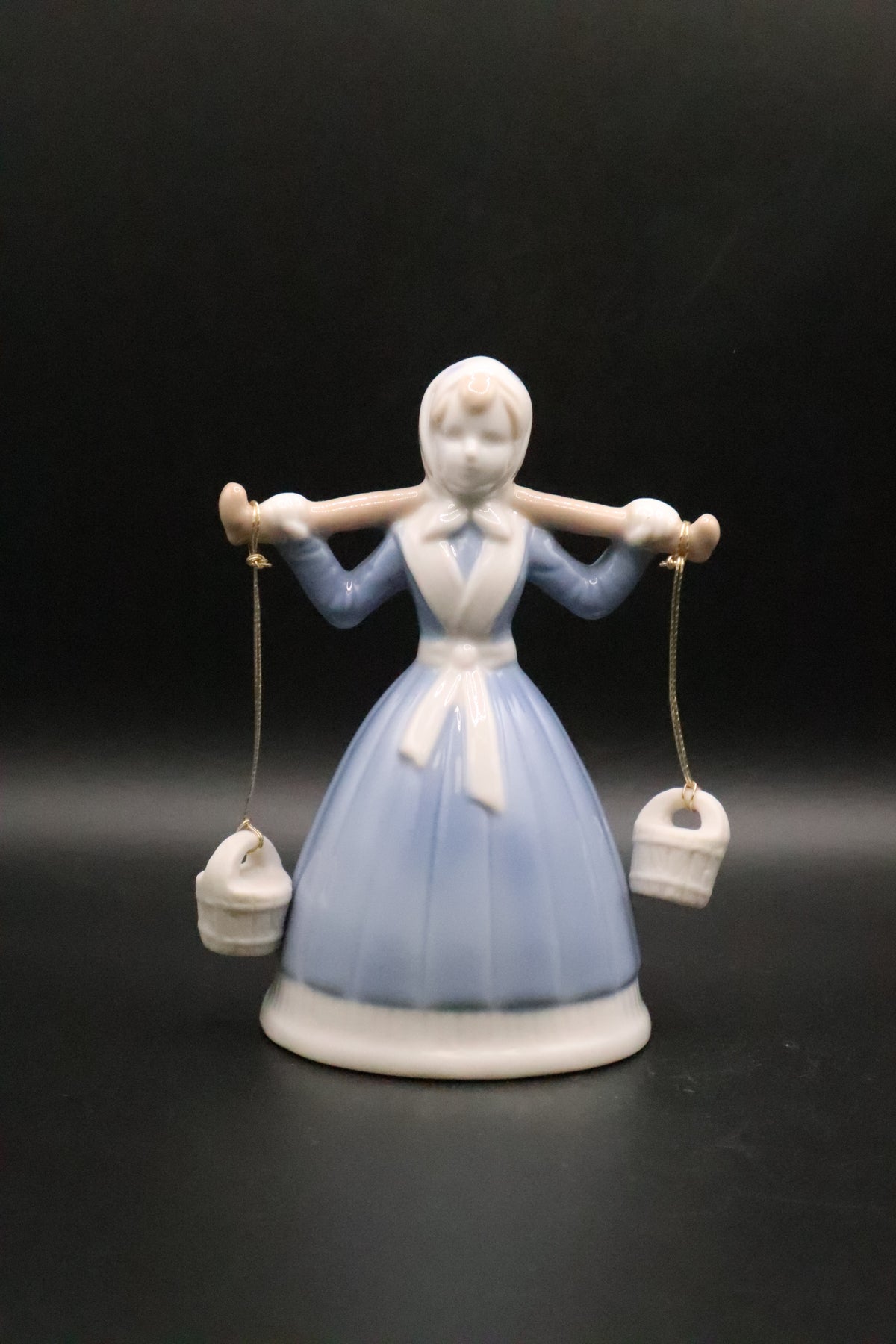 VINTAGE PORCELAIN DUTCH GIRL WATER BUCKETS BELL