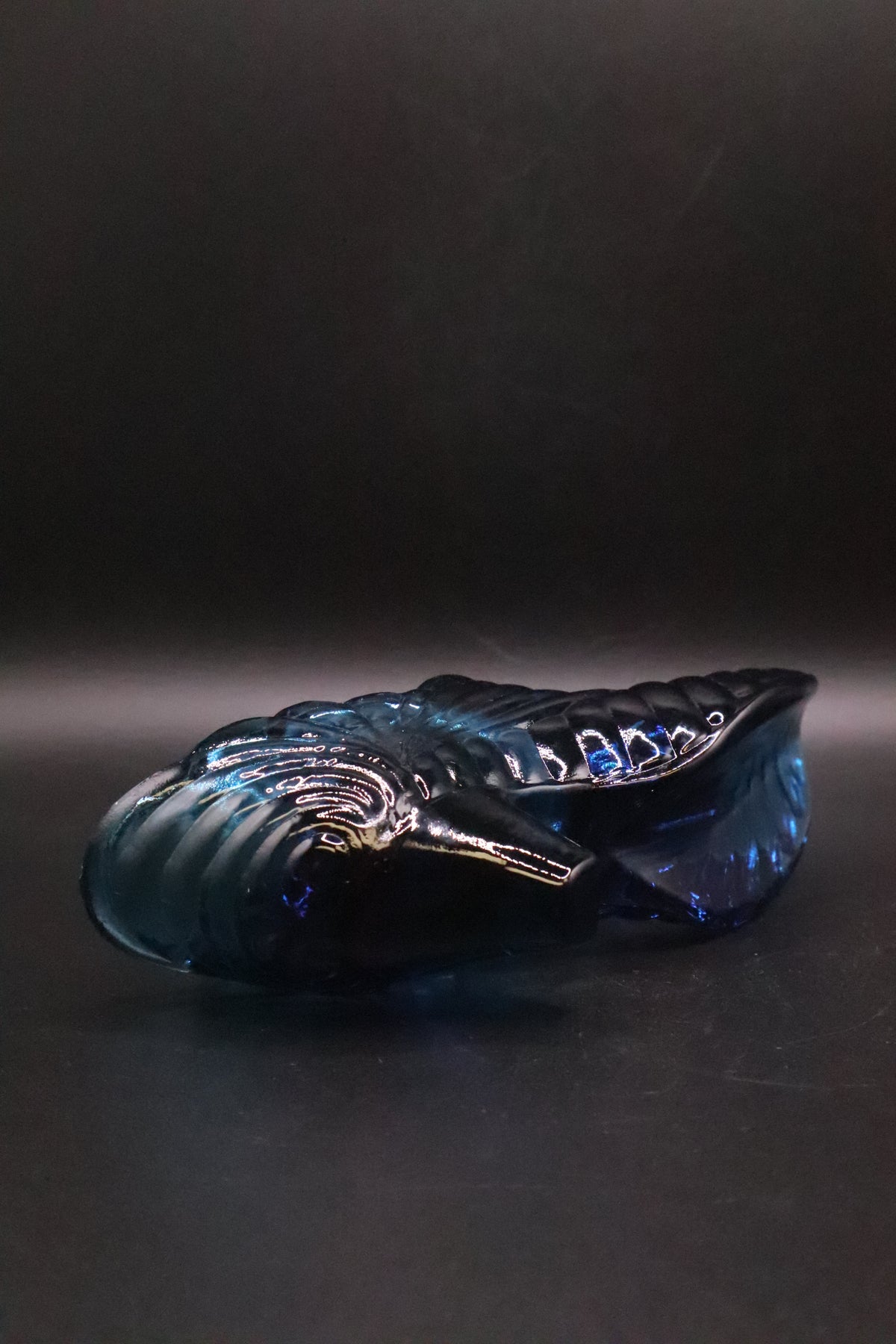 FENTON 1990's COBALT GLASS CATS HEAD SLIPPER