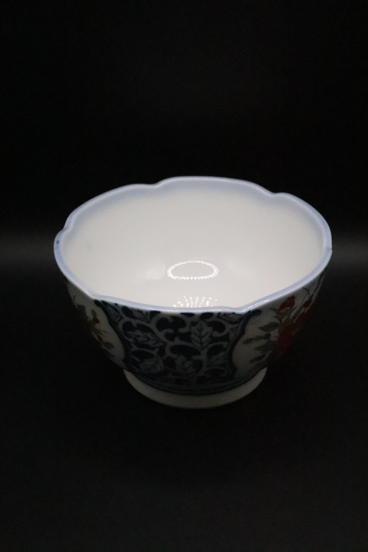 VINTAGE JAPANESE HAND PAINTED BOWL TALL FLOWER DESIGN