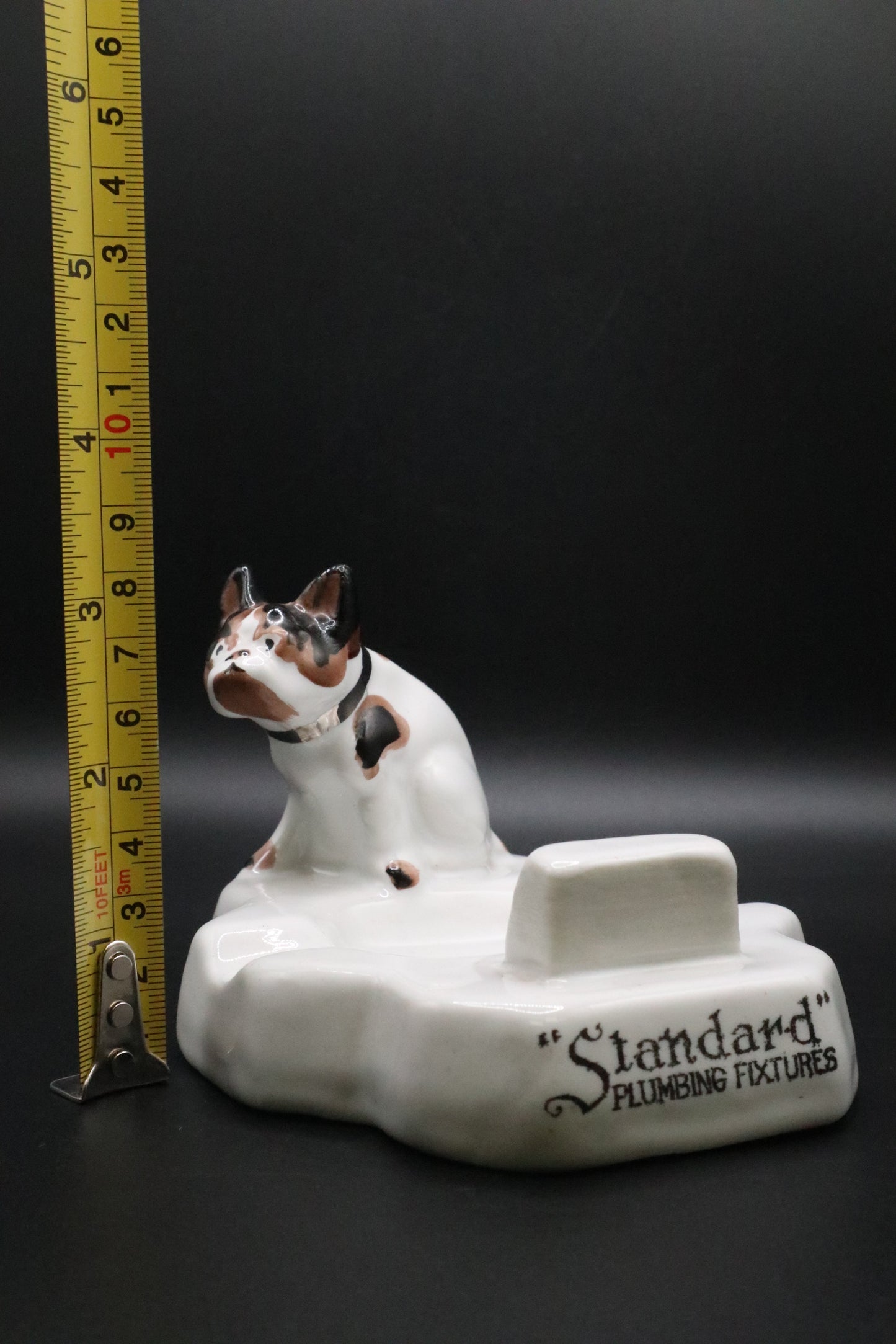 VINTAGE 20'S-30'S AMERICAN STANDARD PLUMBING FIXTURES PORCELAIN ASHTRAY PAINTED BULLDOG SMALL