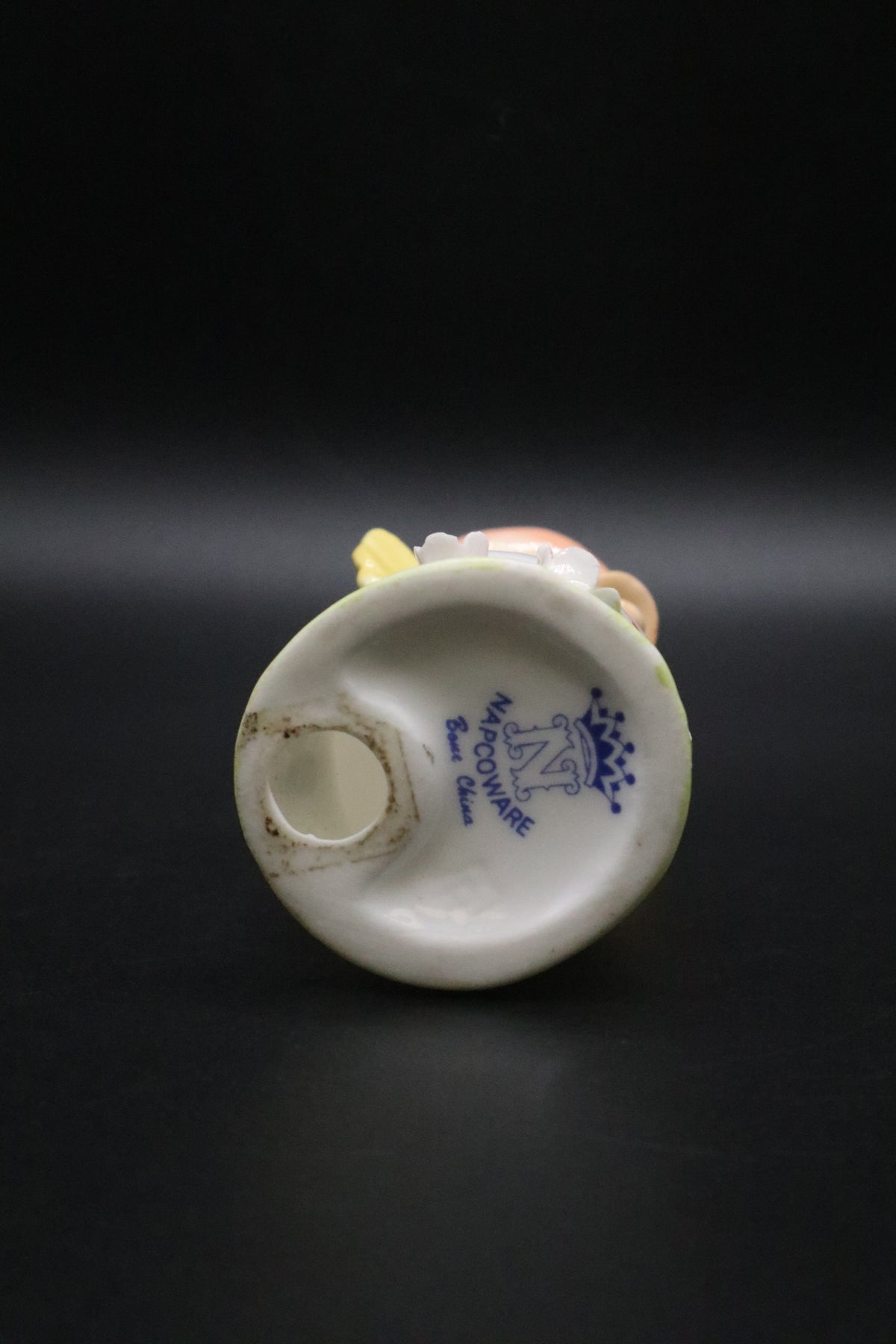 VINTAGE NAPCO WARE HATCHING CHICK FIGURINE BONE CHINA EASTER EGG