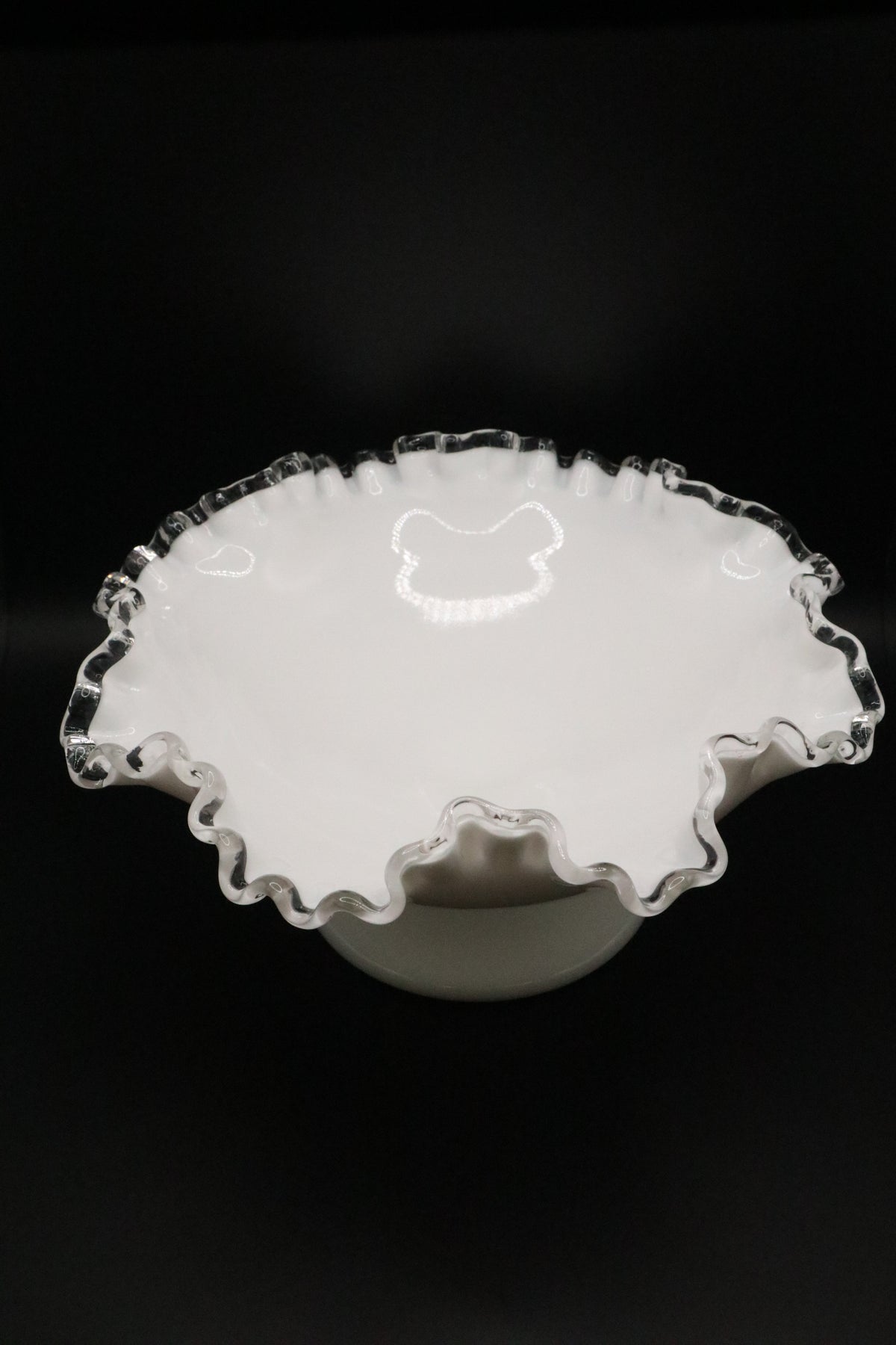 VINTAGE FENTON SILVER CREST FOOTER DISH