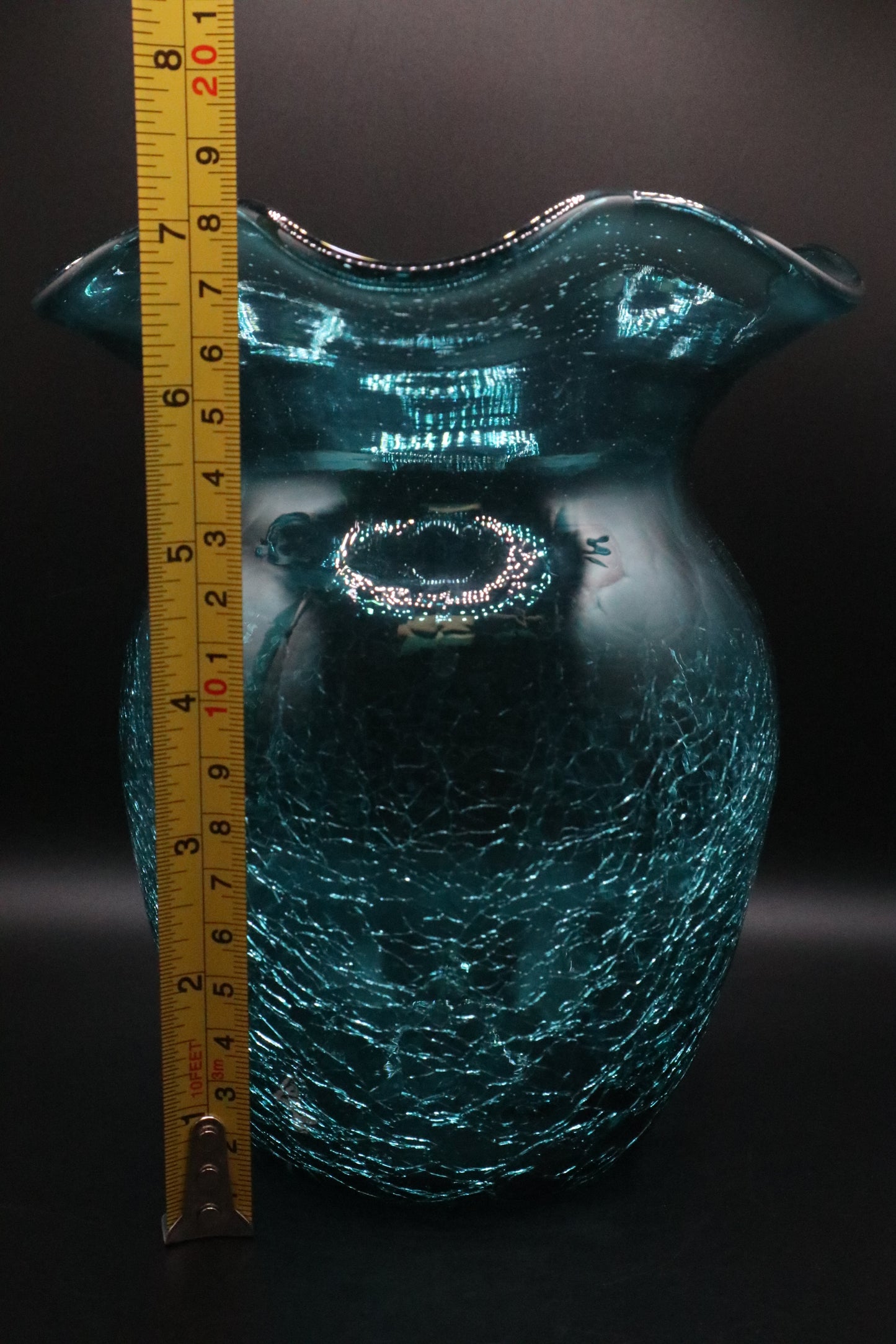 GREEN CRACKLE GLASS VASE WITH SCALLOPED EDGE PONTIL MARK