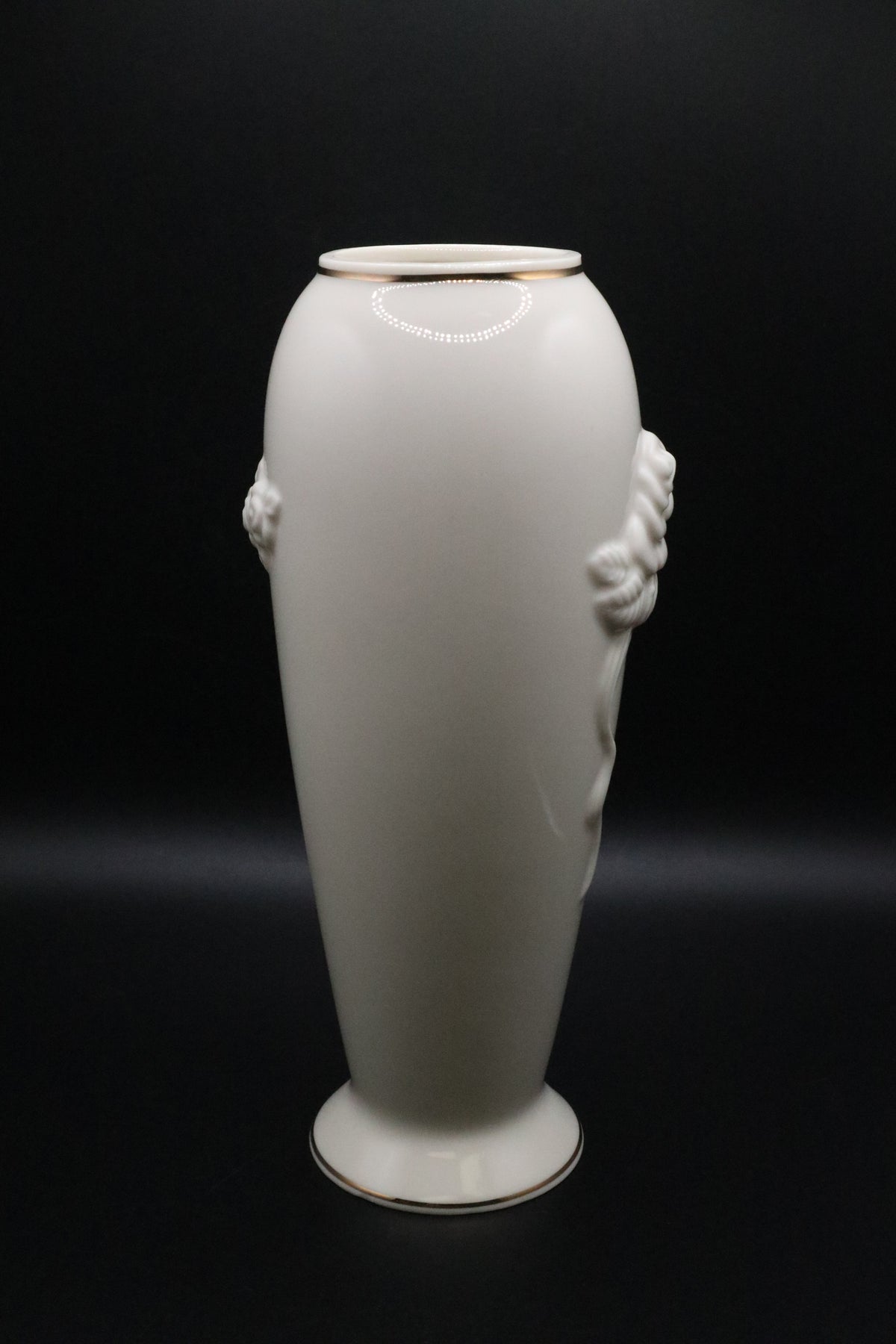 LENOX IVORY ROSE BUD VASE MEDIUM SIZE