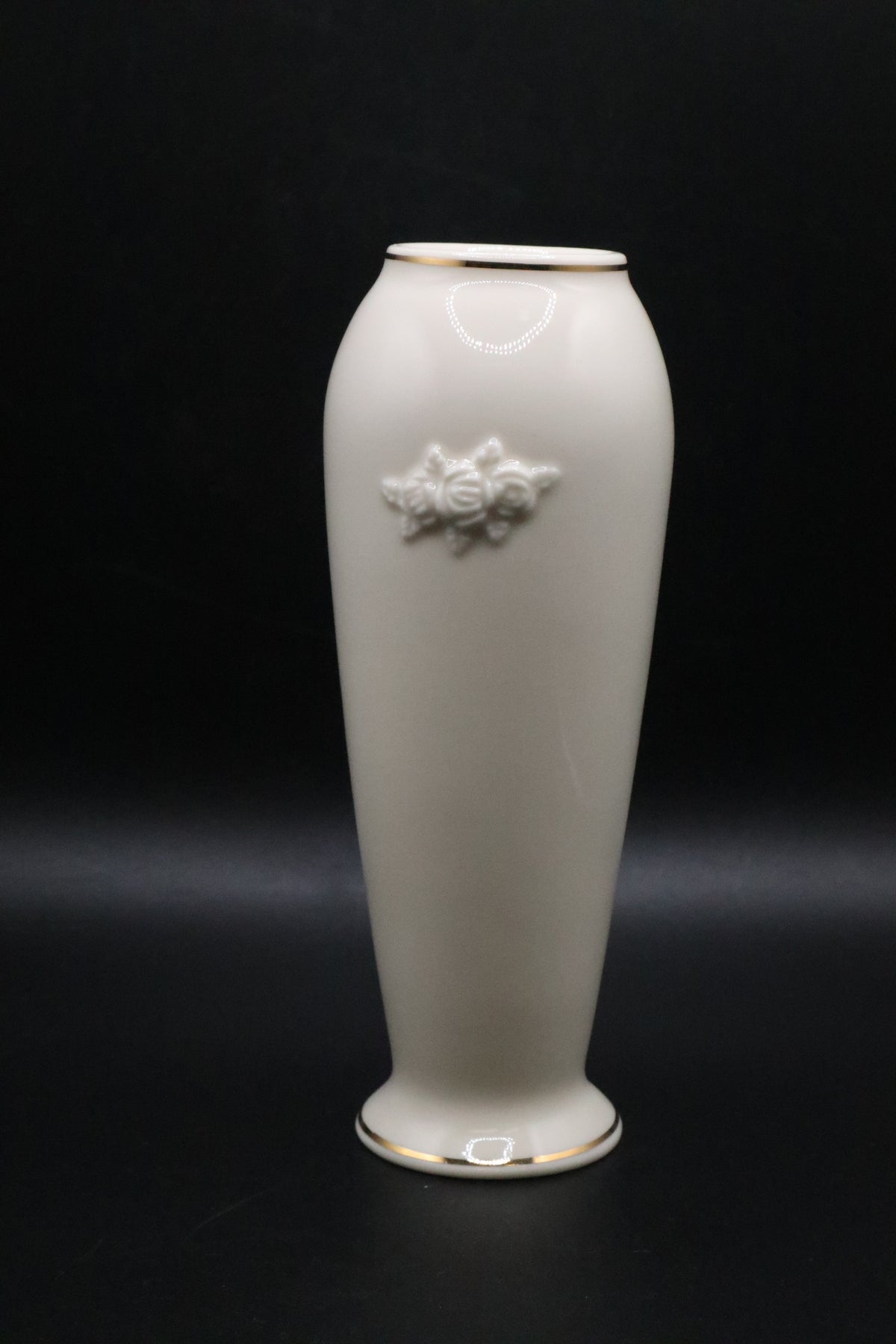 LENOX IVORY SMALL ROSE BUD VASE