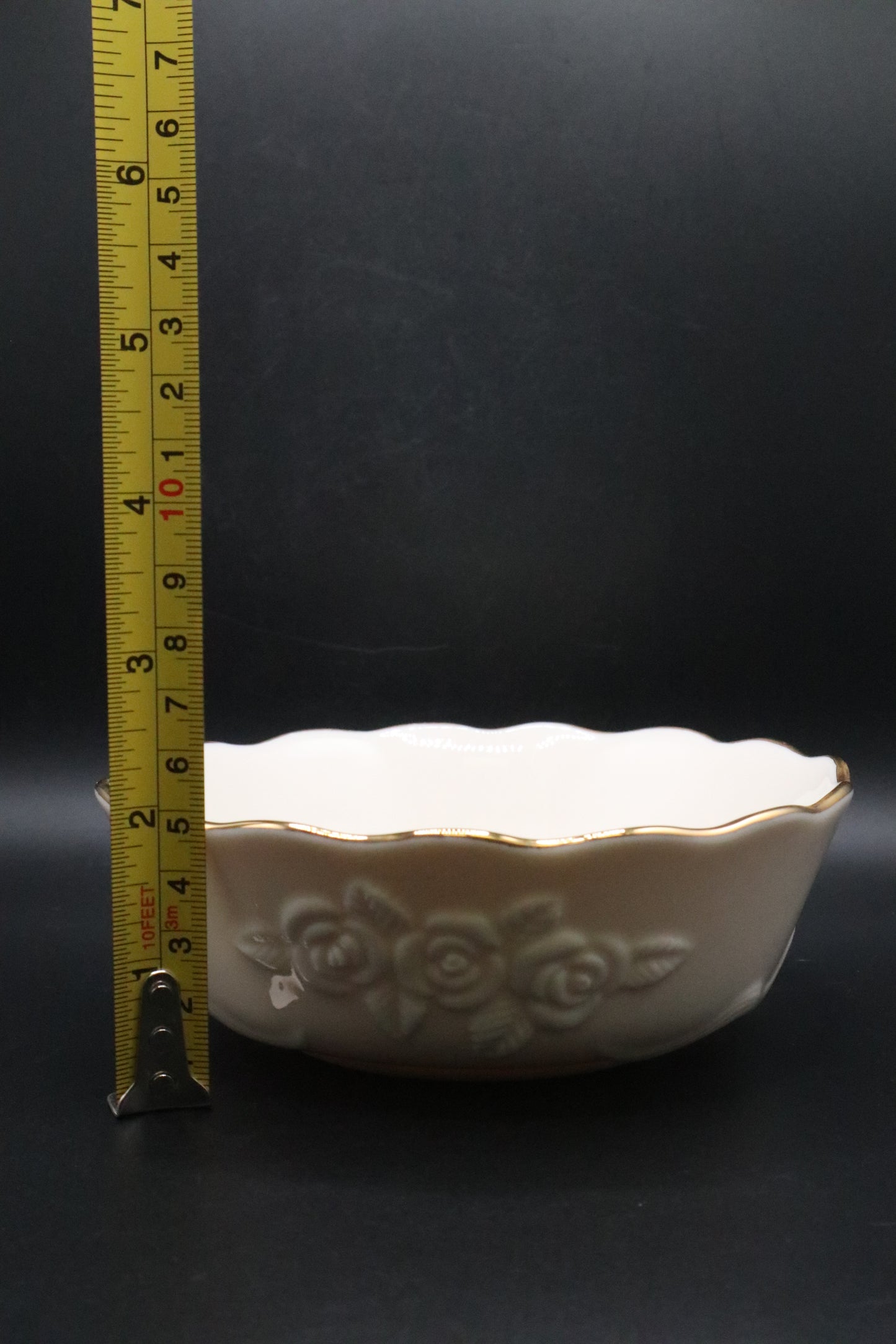 LENOX IVORY ROE BLOSSOM BOWL MEDIUM