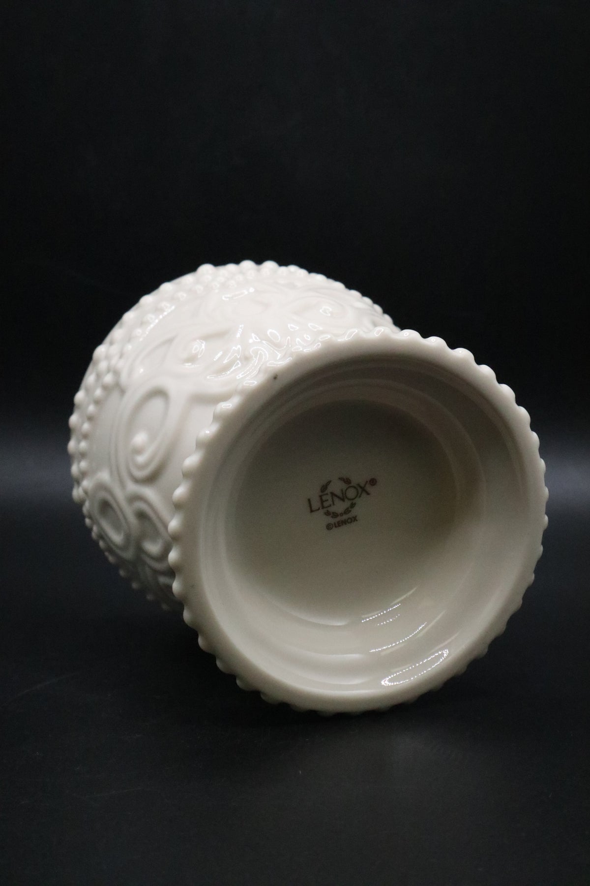 LENOX CELTIC FOOTED BOWL CHALICE CUP