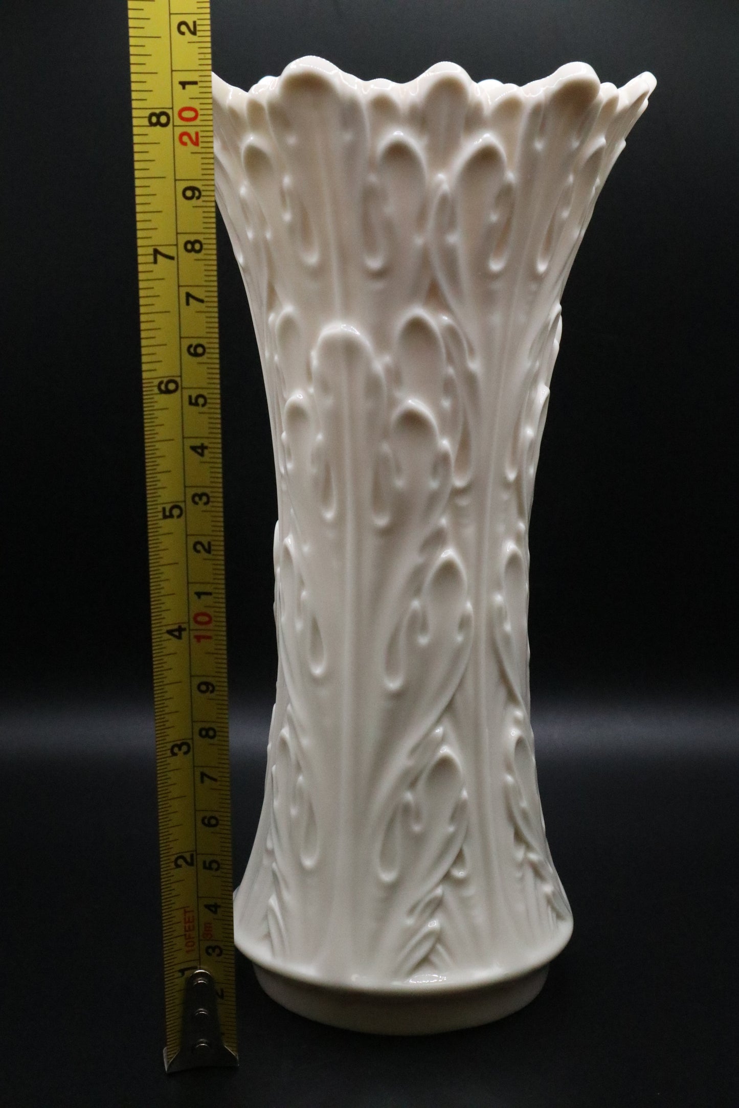 VINTAGE LENOX WOODLAND IVORY VASE