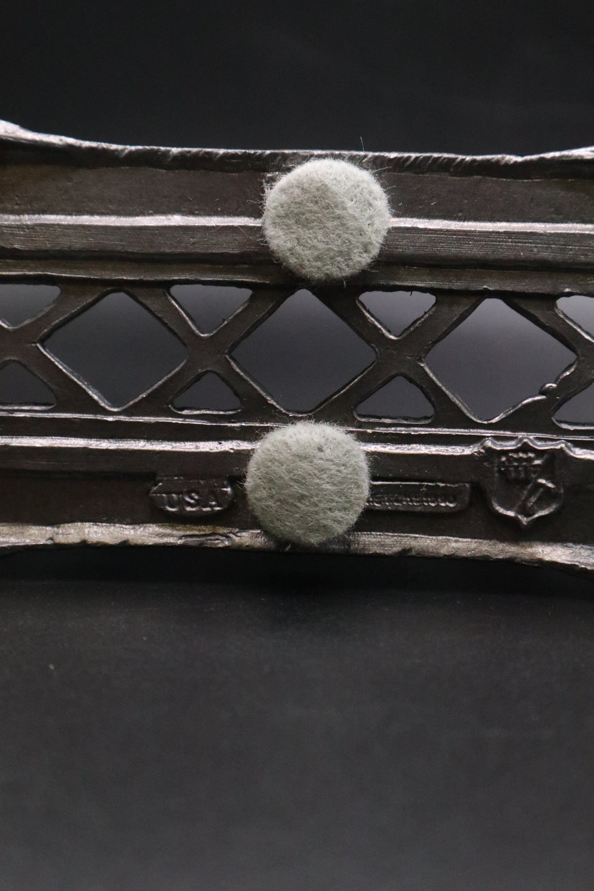 VINTAGE METZKE USA EASTER PEWTER NAPKIN HOLDER