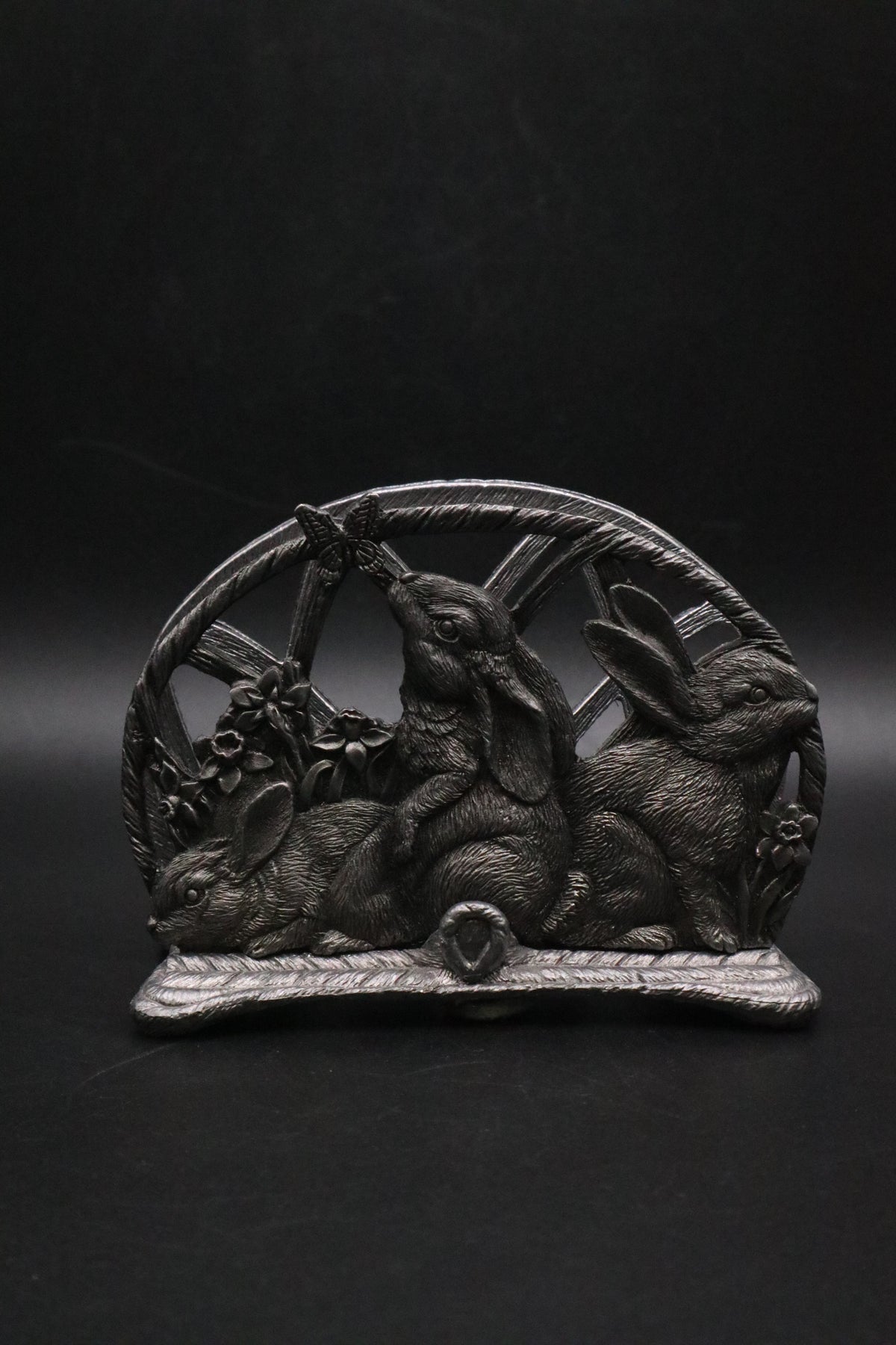 VINTAGE METZKE USA EASTER PEWTER NAPKIN HOLDER