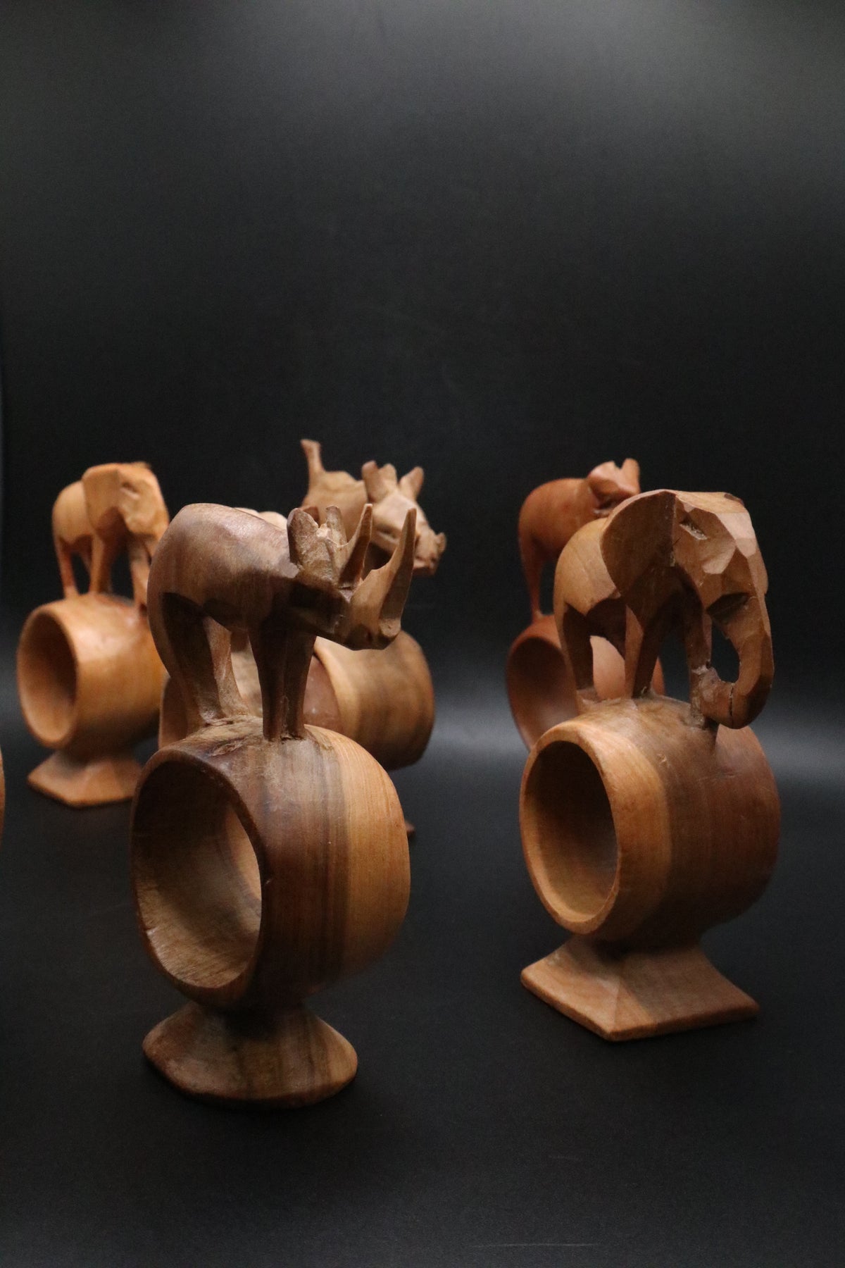 HAND CARVED WOODEN ANIMAL NAPKIN RINGS KENYA SET OF 7