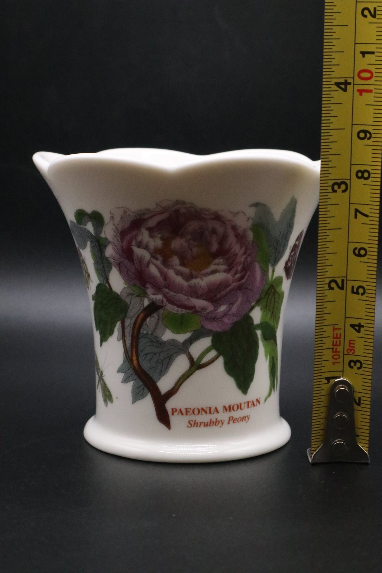 PORTMEIRION BOTANIC GARDEN SCALLOP PEONY VASE