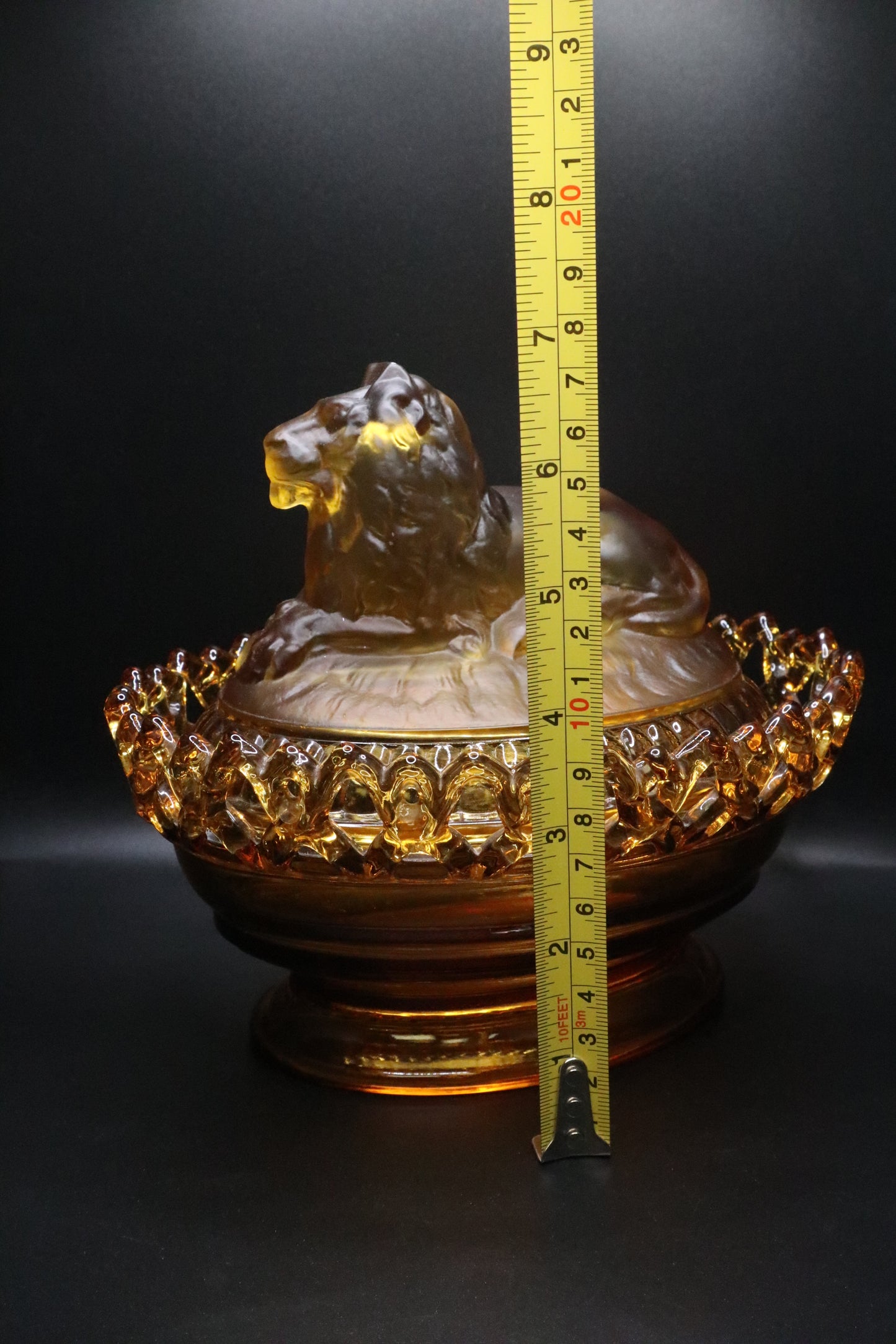 VINTAGE IMPERIAL GLASS AMBER COVERED NESTING LION