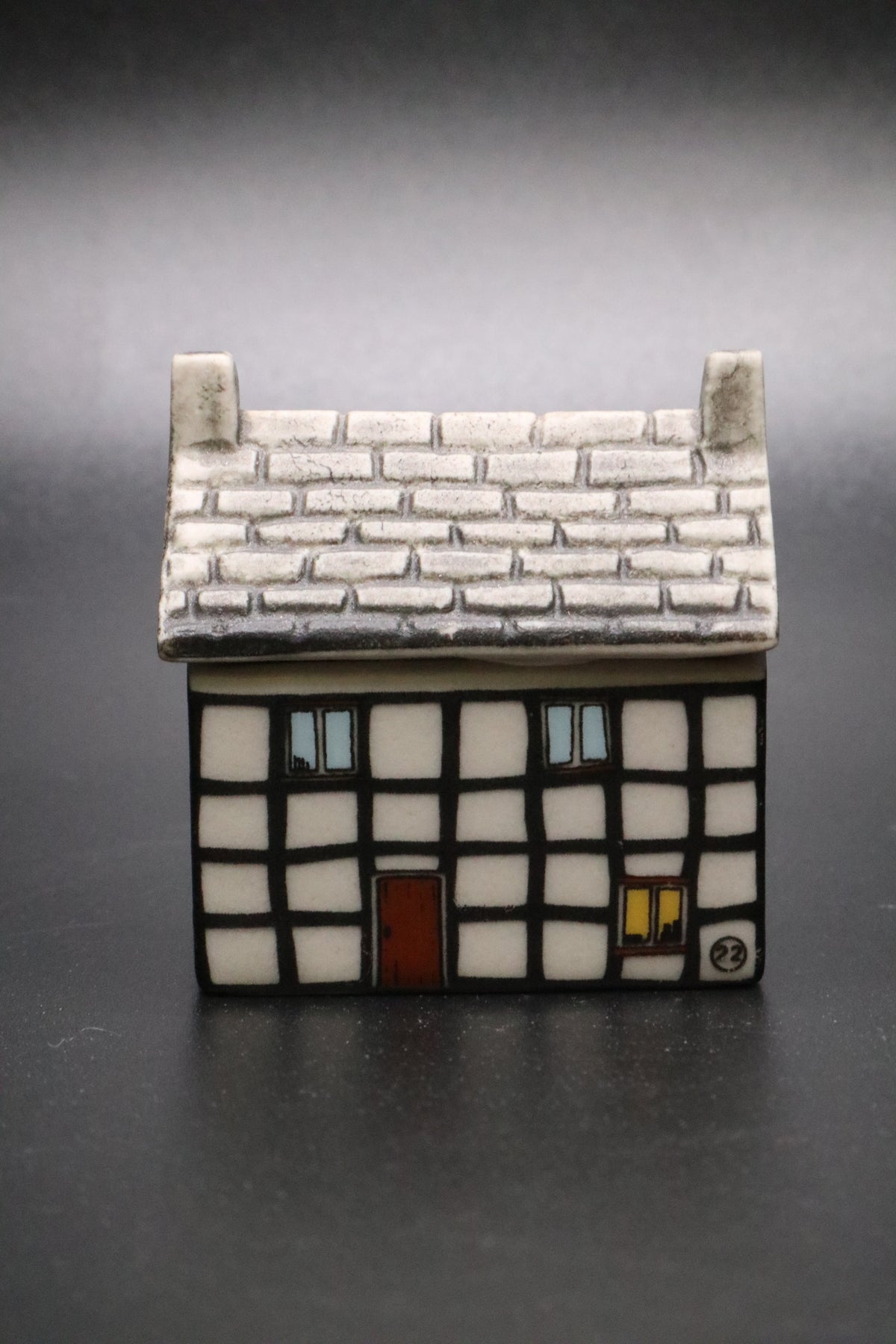 VINTAGE WADE WHIMSEY-ON-WHY VILLAGE COLLECTION MADE IN ENGLAND THE SWEET SHOP" #22