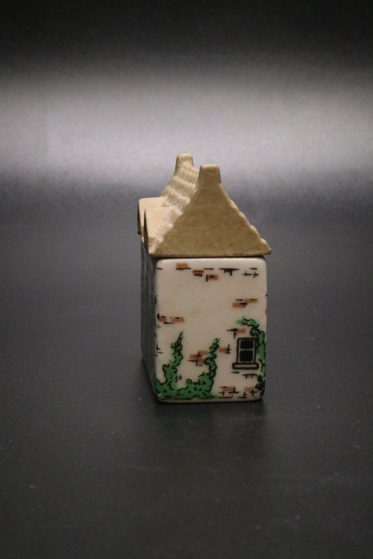 VINTAGE WADE WHIMSEY-ON-WHY VILLAGE COLLECTION MADE IN ENGLAND "DR. HEALER'S HOUSE" #3