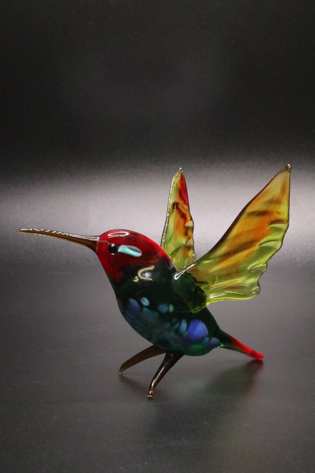 HAND BLOWN ART GLASS HUMMINGBIRD
