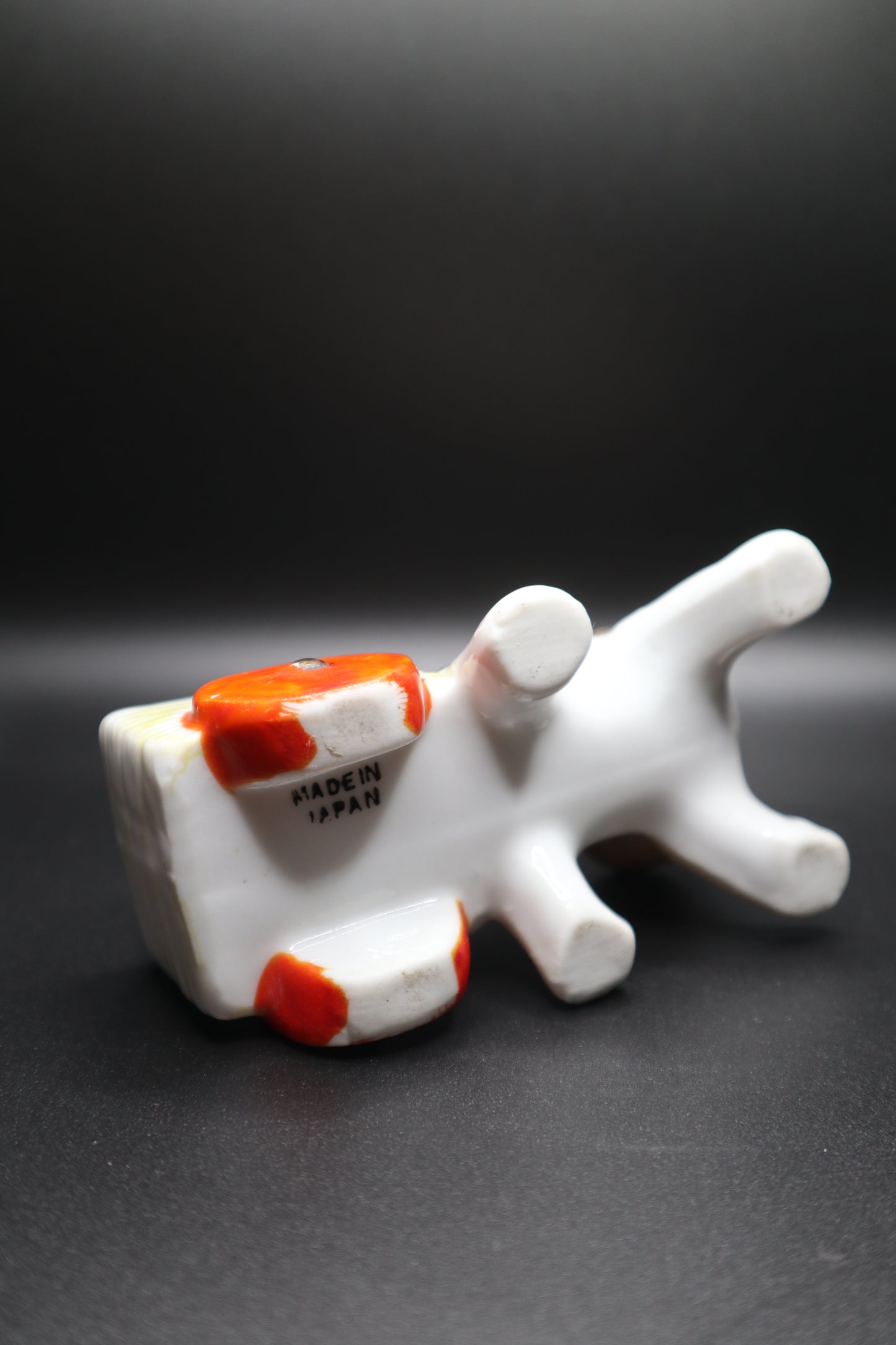 VINTAGE CERAMIC PIN CUSHION DOG PULLING CART
