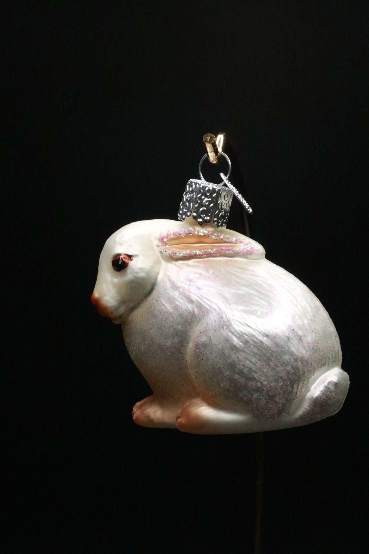 VINTAGE OLD WORLD CHRISTMAS COTTON TAIL BUNNY BLOWN GLASS ORNAMENT