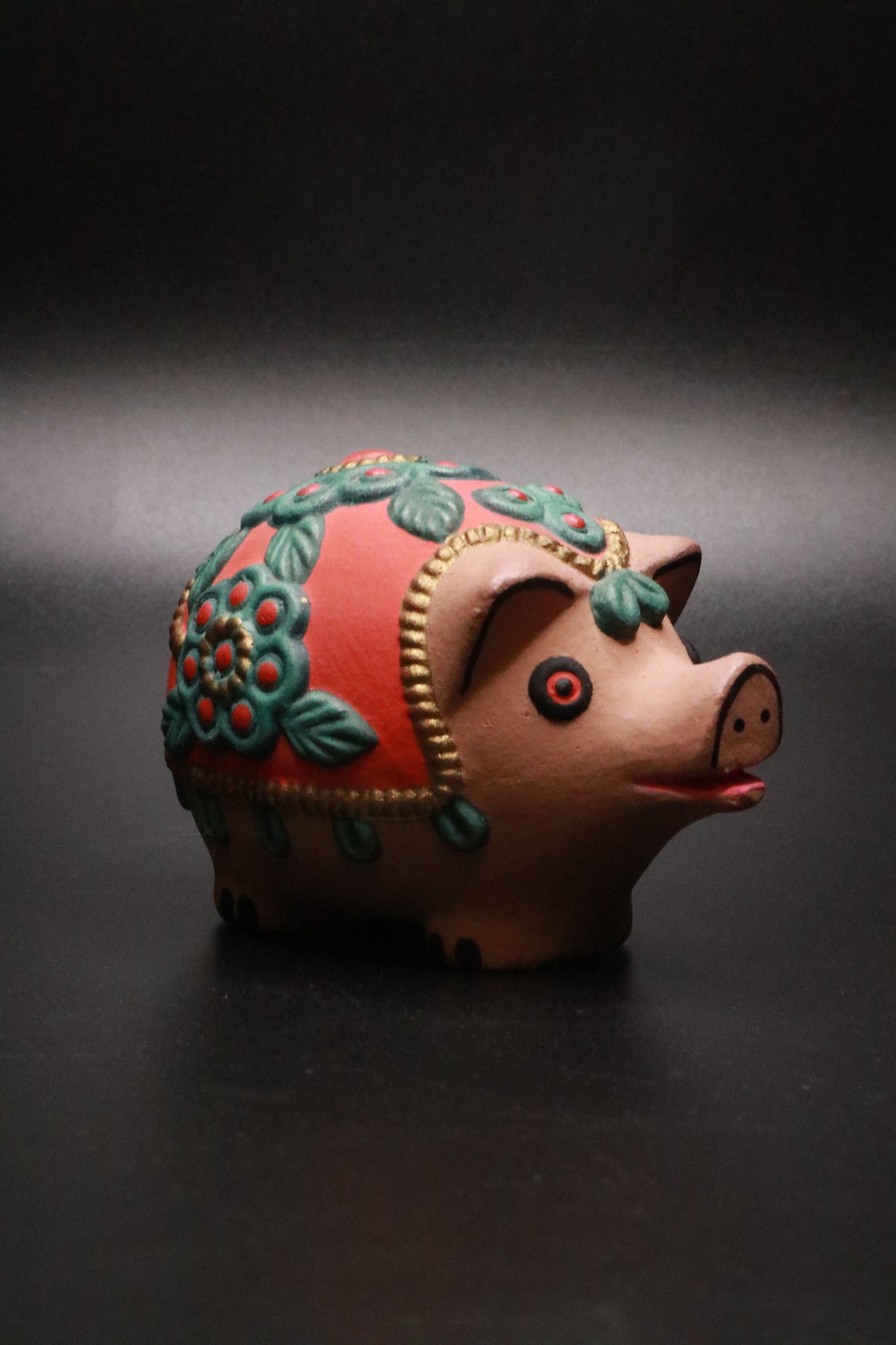 VINTAGE SALVADOREAN TALAVERA-STYLE POTTERY HAND PAINTED PIG
