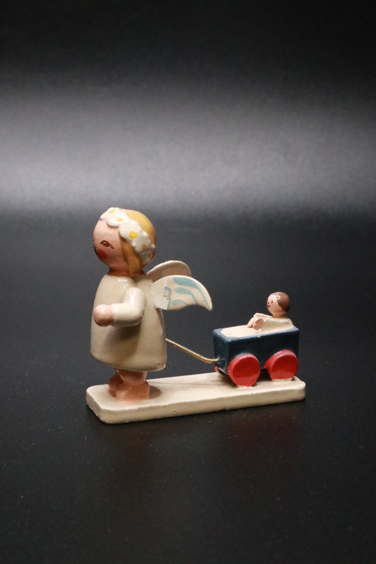 WENDT AND KüHN GERMAN "MARGUERITE ANGEL" FIGURINE "DOLL CARRIAGE"