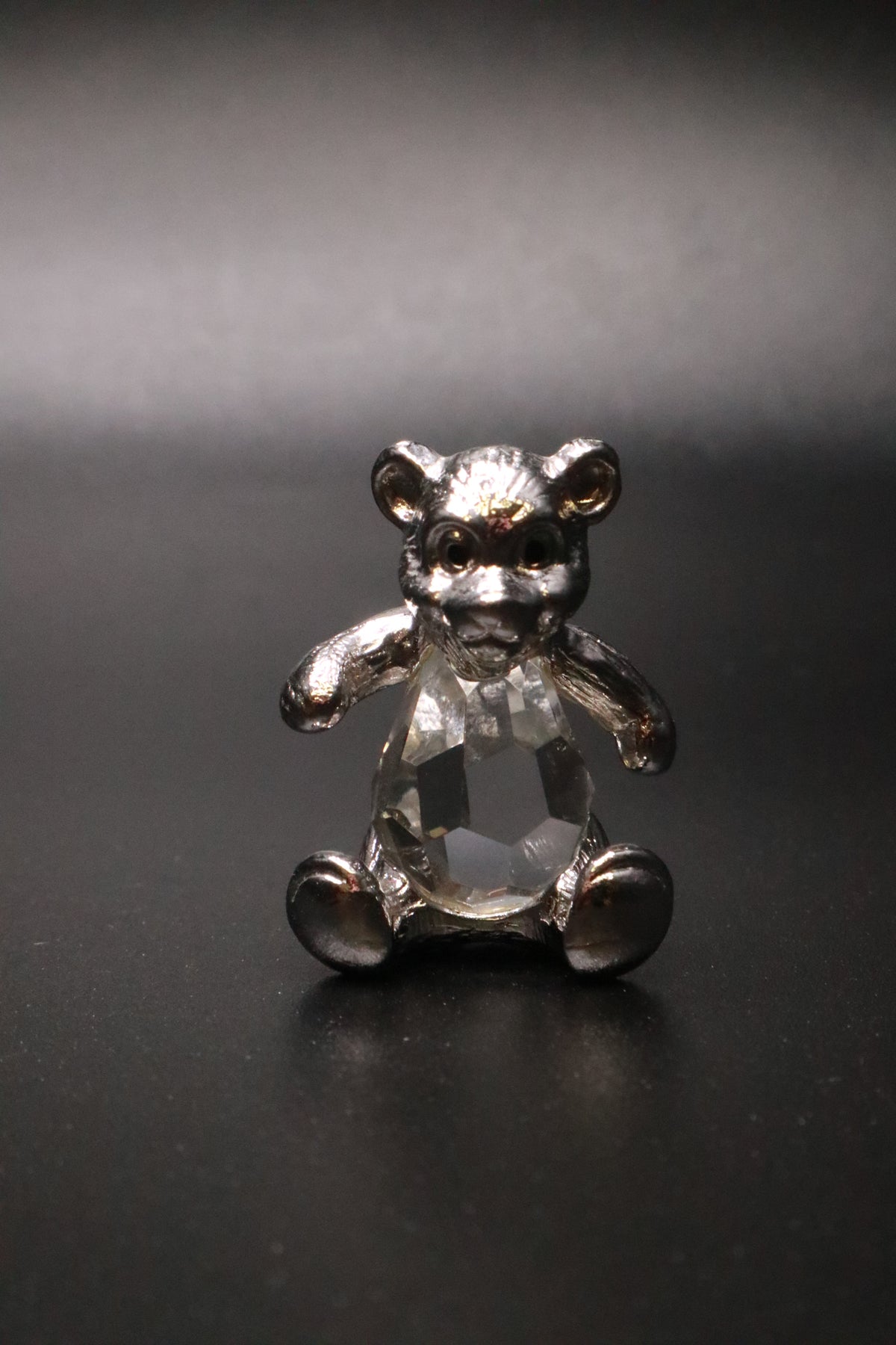 VINTAGE SWAROVSKI CRYSTAL TEDDY BEAR "SILVER CRYSTAL COLLECTION"