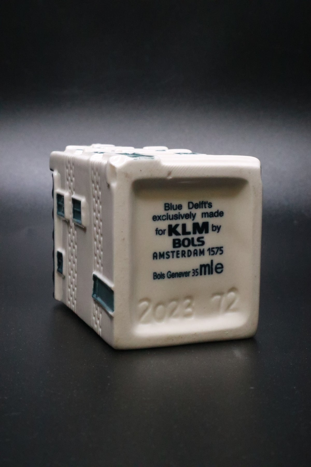BLUE DELFT'S FOR KLM AMSTERDAM MINIATURE CANEL HOUSE #72