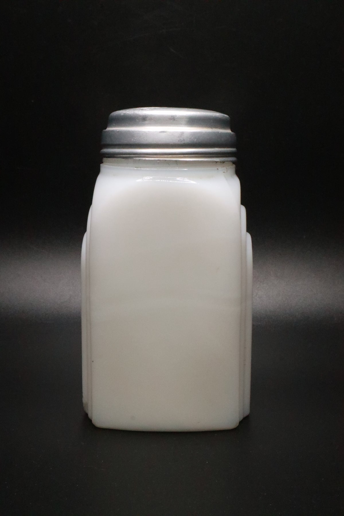 VINTAGE MCKEE ART DECO MILK GLASS "ROMAN ARCH" SALT SHAKER (AS IS)