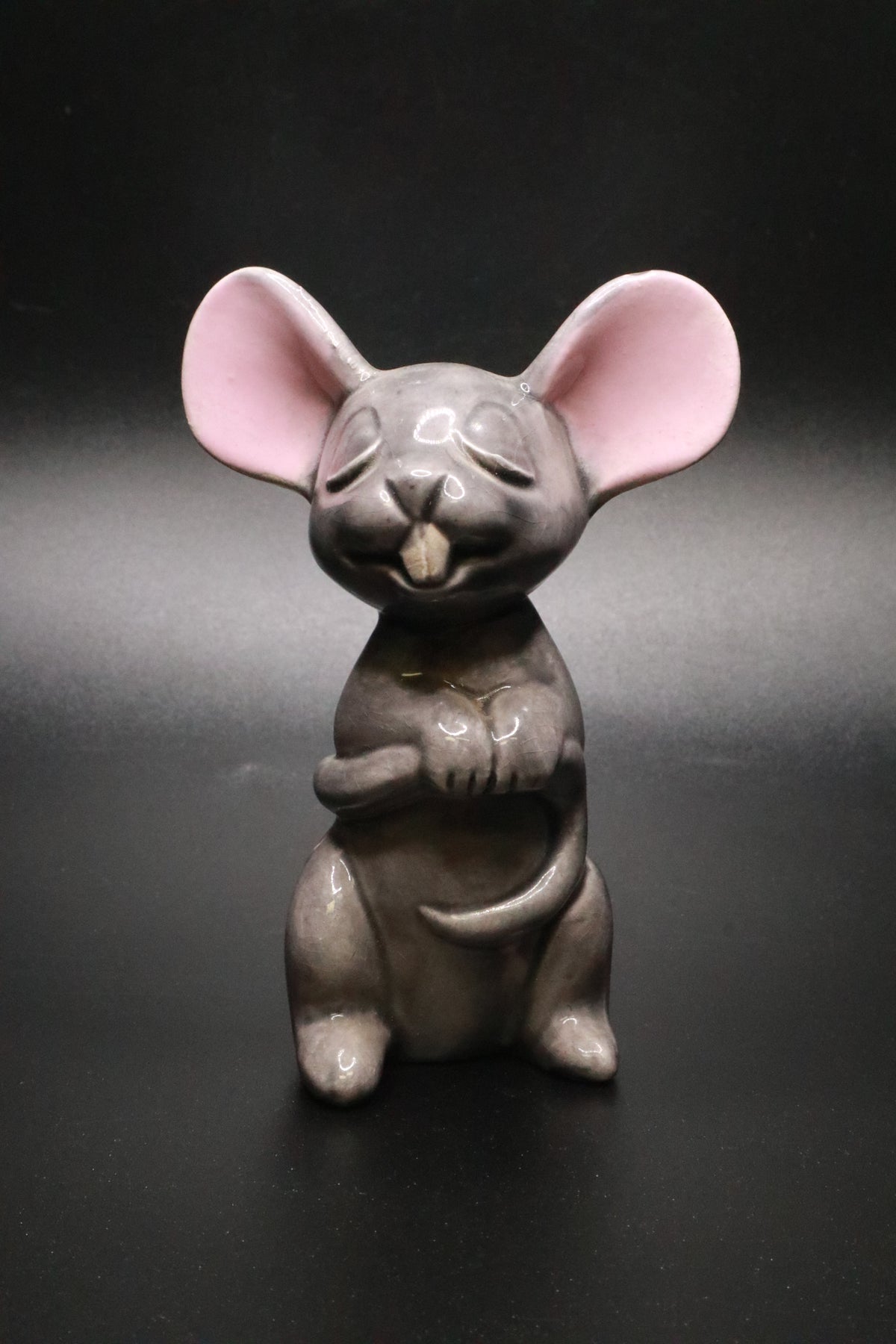 VINTAGE GRAY CERMIC MOUSE FIGURINE