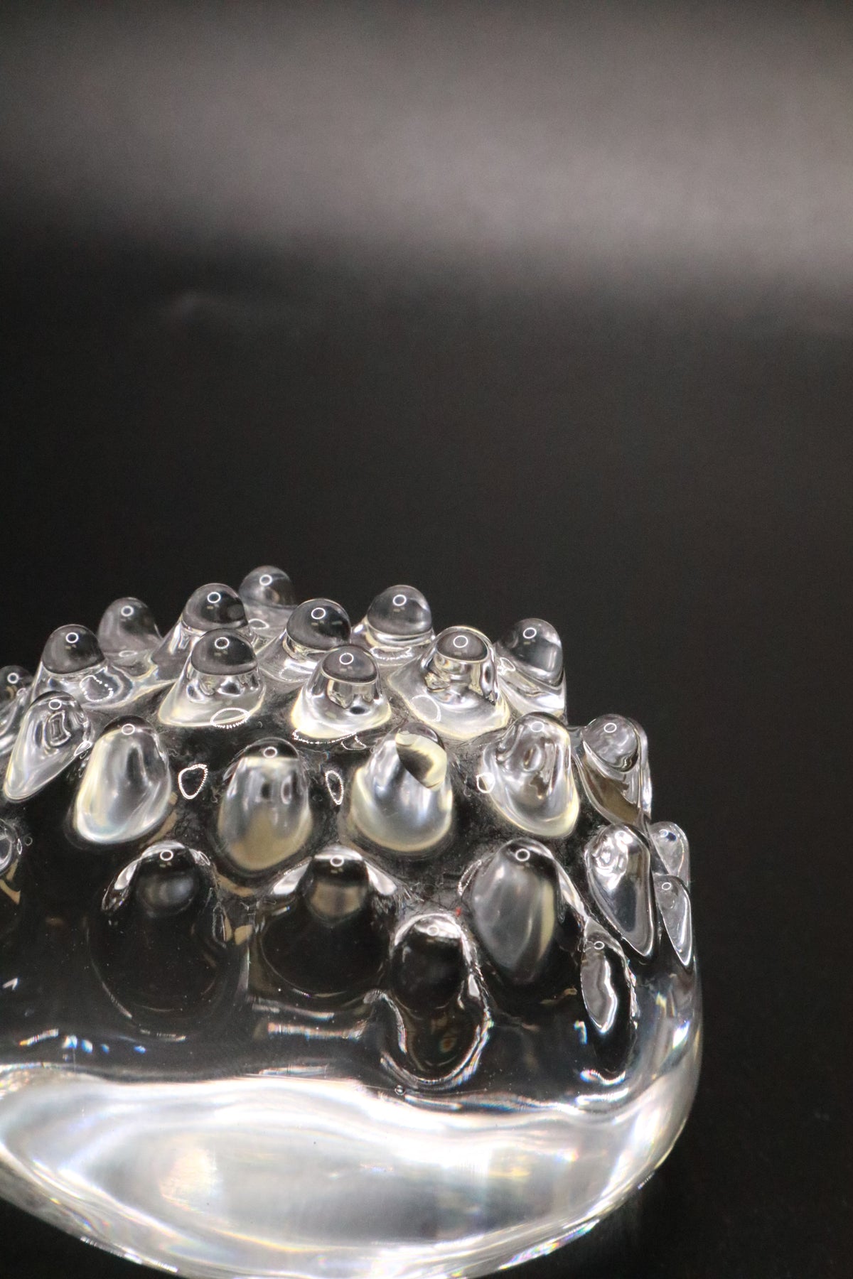 VINTAGE CLEAR HADELAND GLASSWORK OF NORWAY HEDGEHOG PAPERWEIGHT (AS IS)
