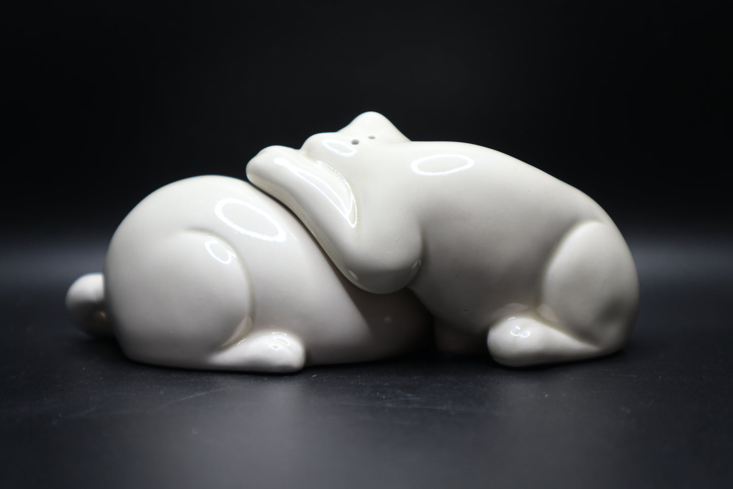 VINTAGE FITZ AND FLOYD CAT NAP NESTING CATS SALT AND PEPPER SHAKERS SET