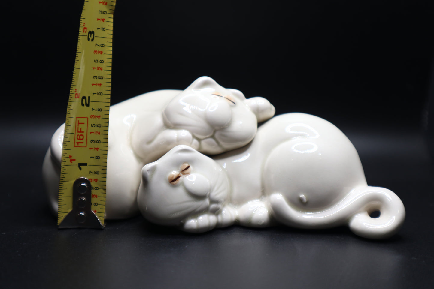 VINTAGE FITZ AND FLOYD CAT NAP NESTING CATS SALT AND PEPPER SHAKERS SET
