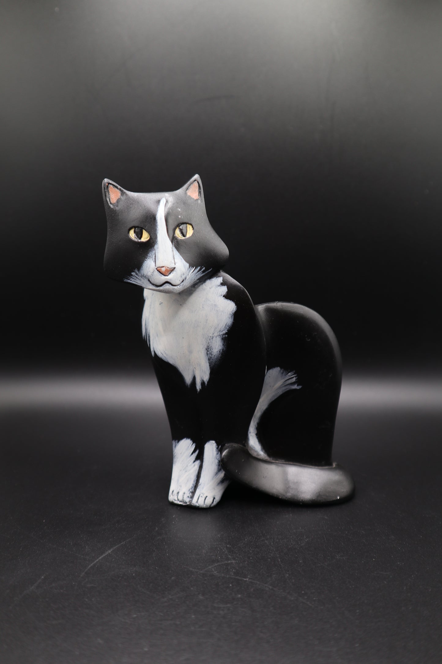 LYNDA PLEET TUXEDO CAT SITTING