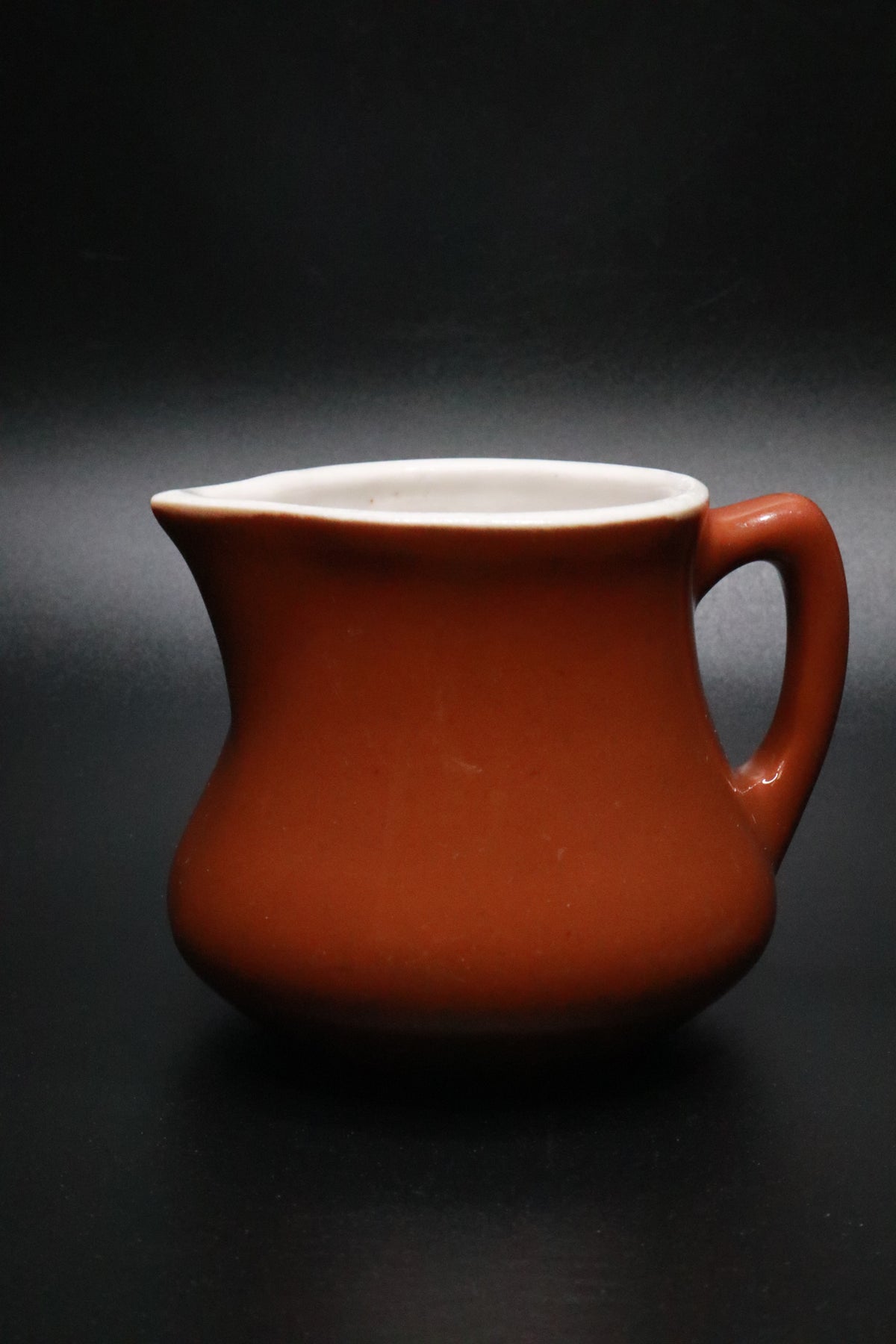 VINTAGE CHEFSWARE CERAMIC BROWN CREAMER