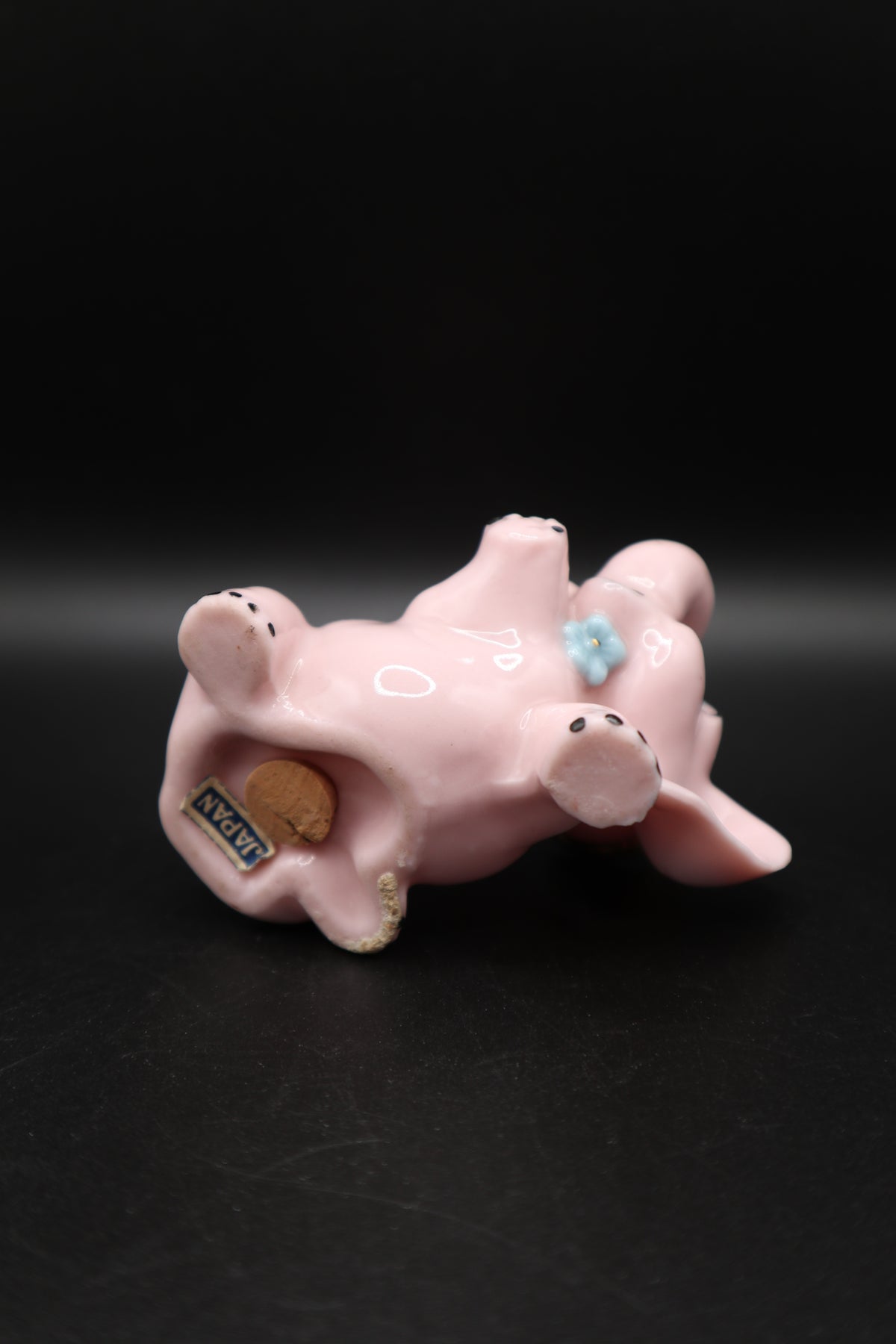 VINTAGE ANTHROMORPHIC PINK ELEPHANT SINGLE SHAKER