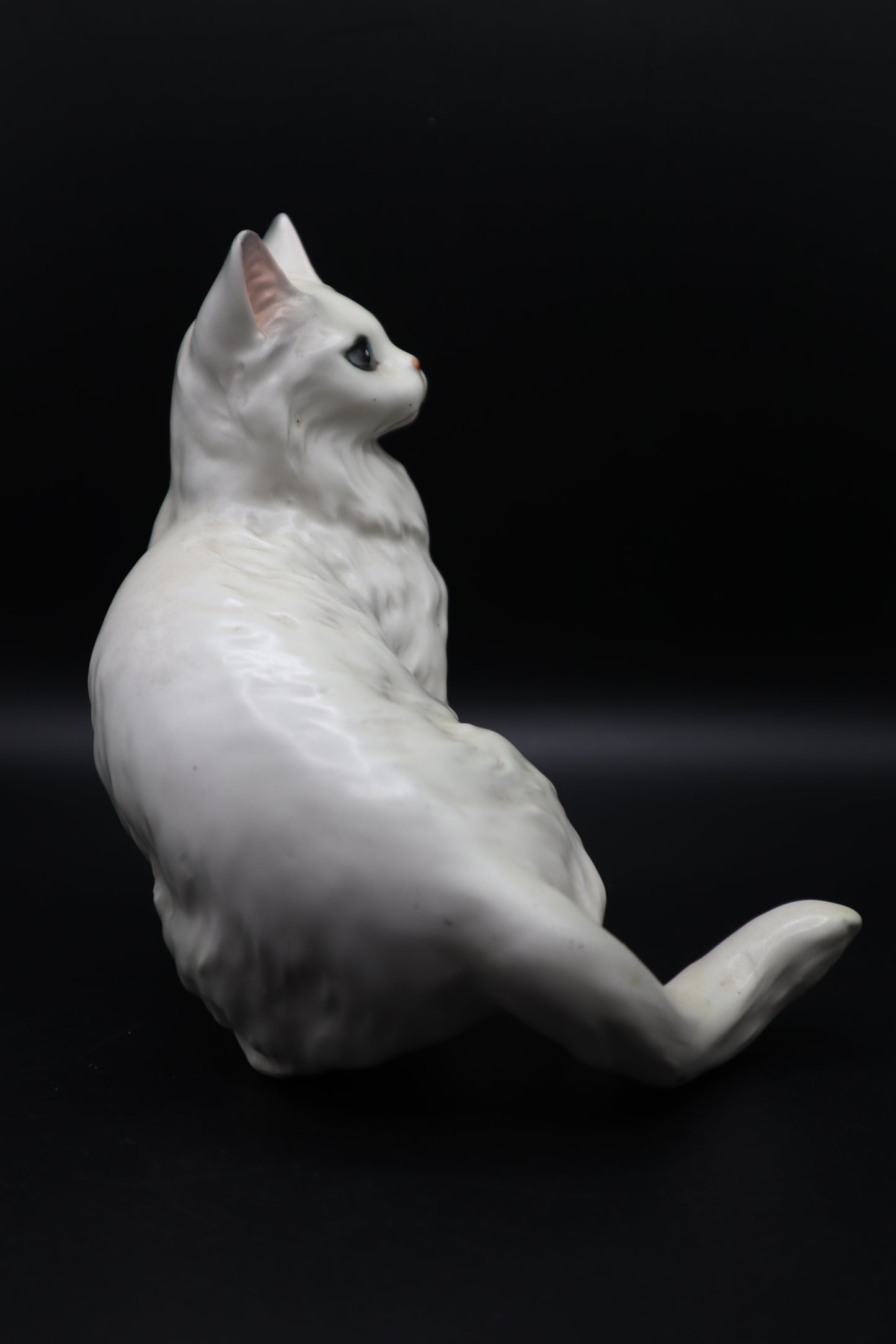 VINTAGE LEFTON WHITE PERSIAN CAT SHELF SITTER FIGURINE