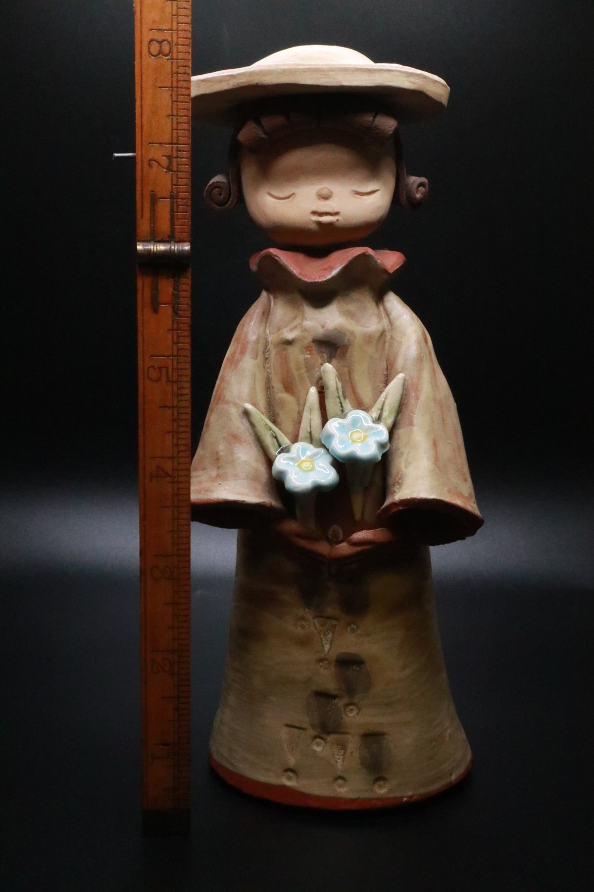 MCM JAPANESE POTTERY GIRL FIGURINE