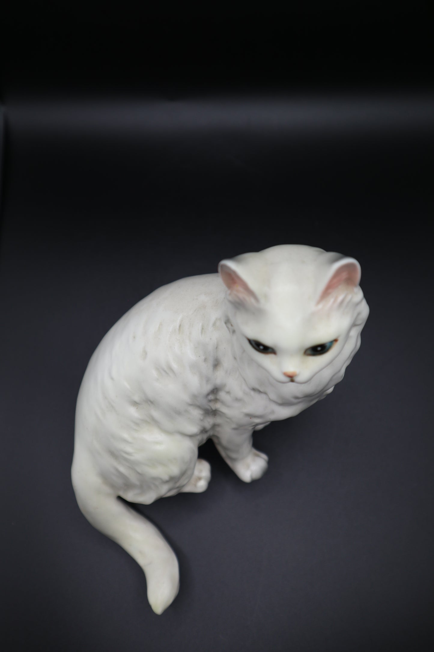 VINTAGE LEFTON WHITE PERSIAN CAT SHELF SITTER FIGURINE