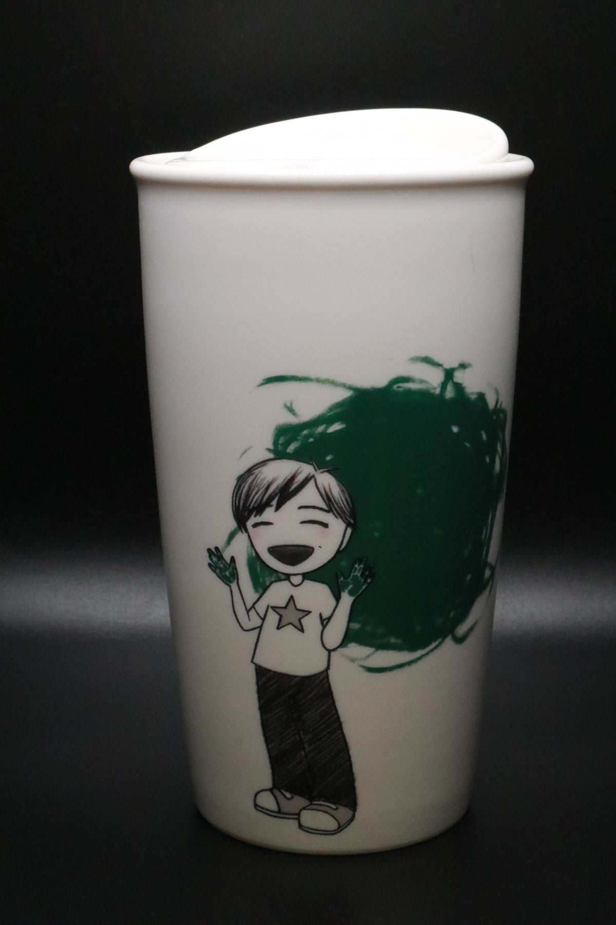 STARBUCKS 2015 CERAMIC TUMBLER WITH LID DOT COLLECTION "GREEN FINGER PAINT BOY"