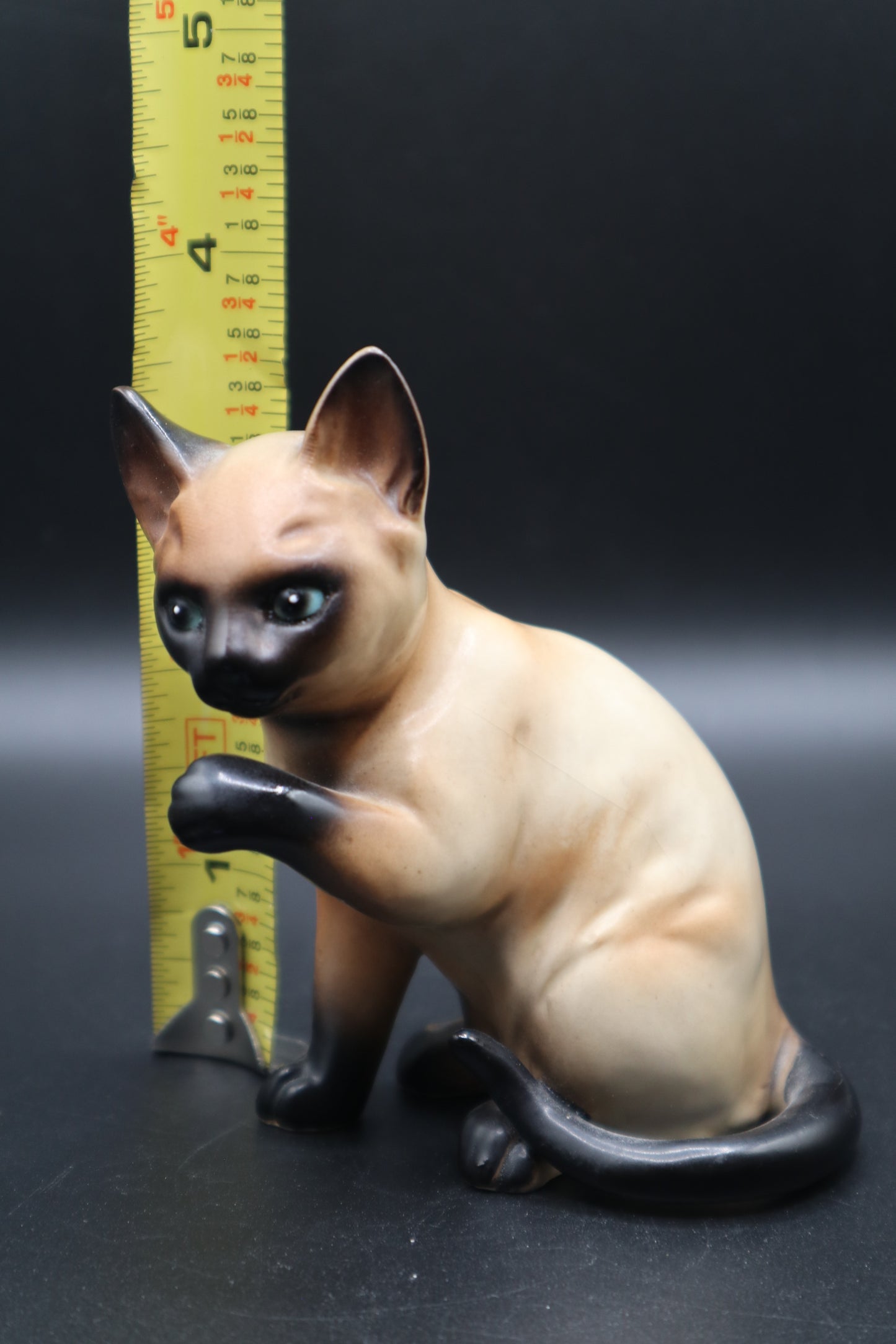 VINTAGE LEFTON SIAMESE CAT FIGURINE