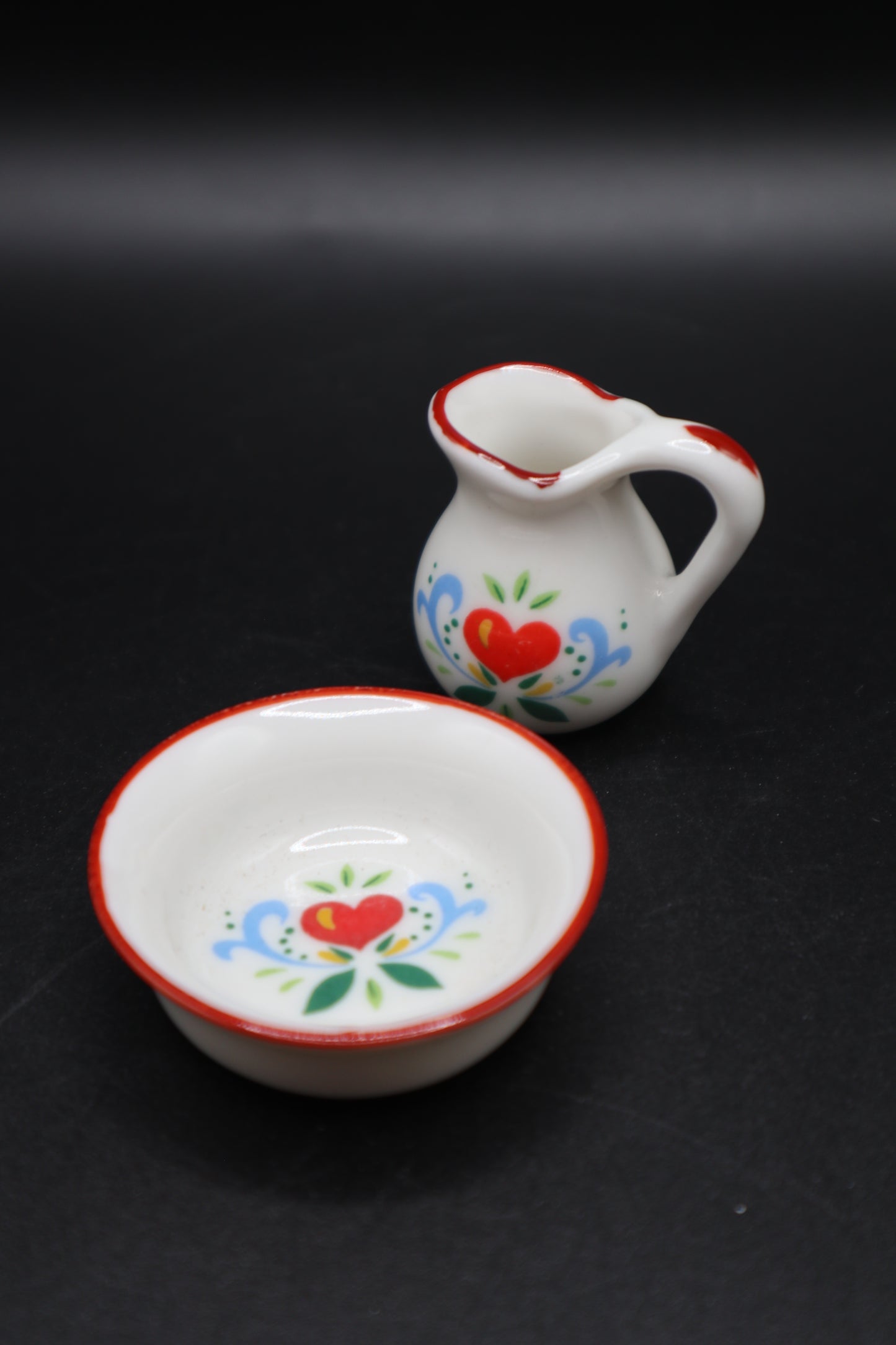 VINTAGE MIINITURE PORCELAIN PITCHER AND BOWL SET