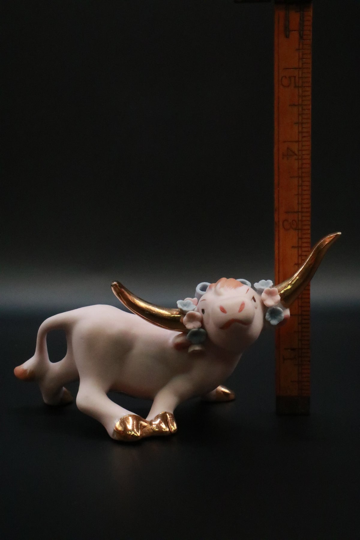 VINTAGE 1950'S NAPCO CERAMICS ANTHROPOMORPHIC LONG HORN BULL