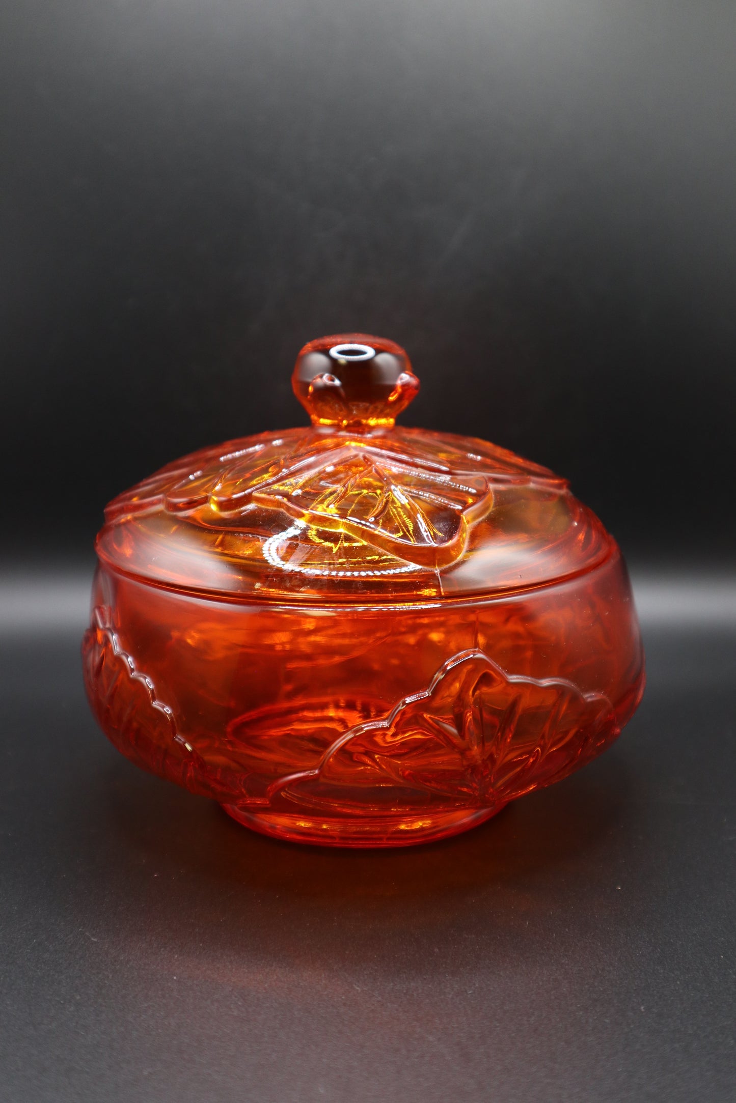 MCM VIKING PERSIMMON EPIC LEAF LIDDED CANDY DISH