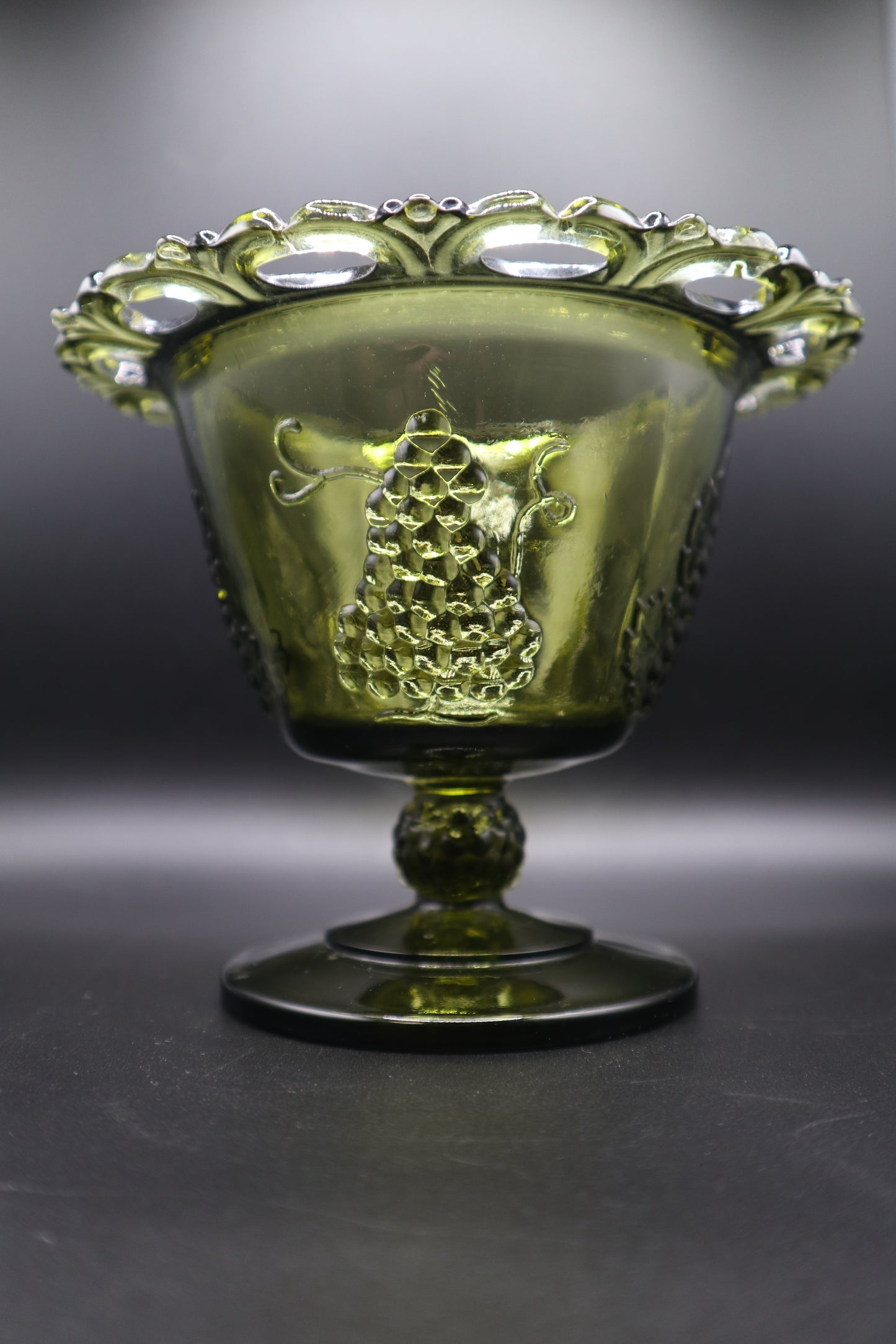 INDIANA GLASS COLONY HARVEST GREEN COMPOTE BOWL PEDESTAL