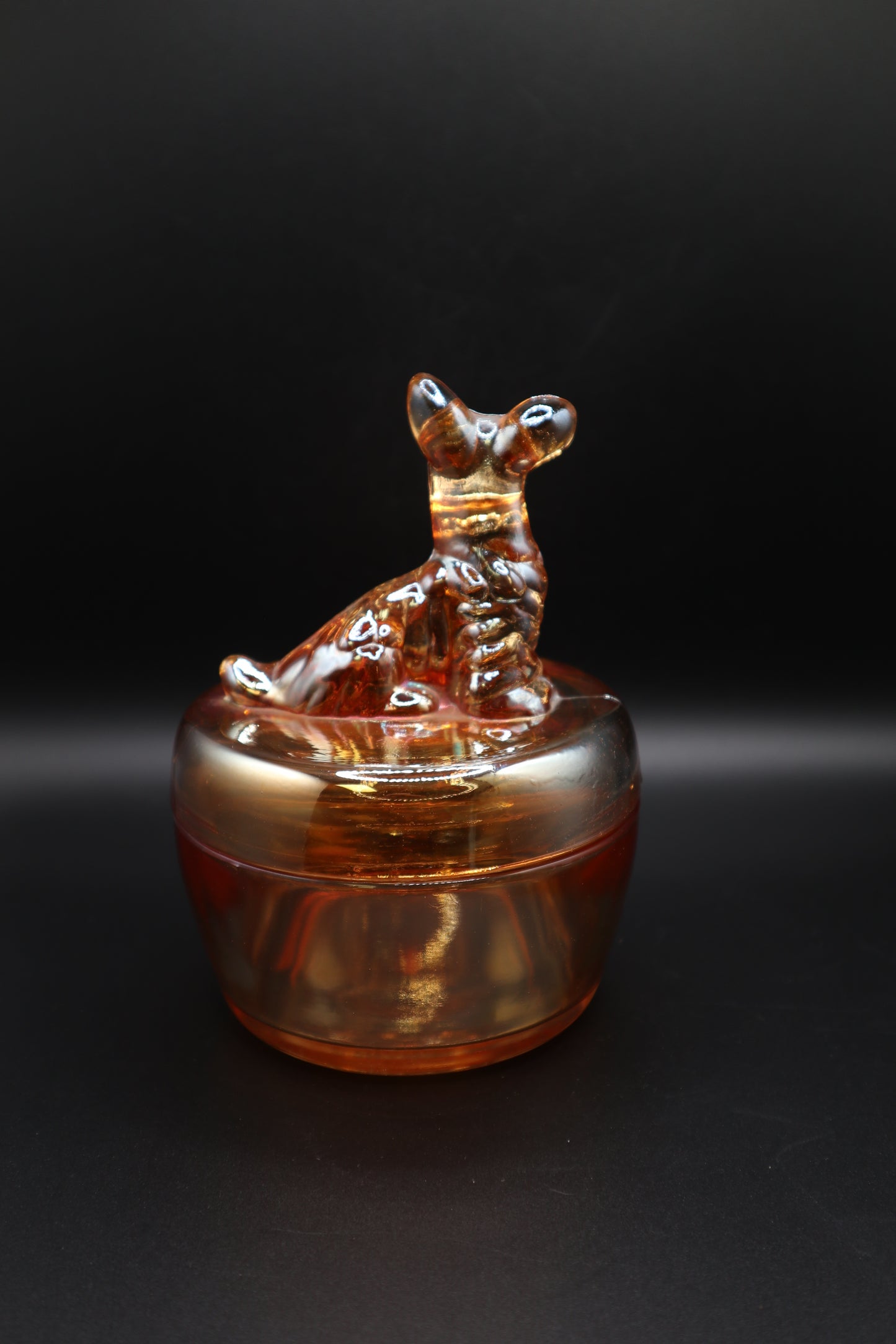 VINTAGE JEANNETTE MARIGOLD CARNIVAL GLASS TERRIER SCOTTY DOG COVERED DISH