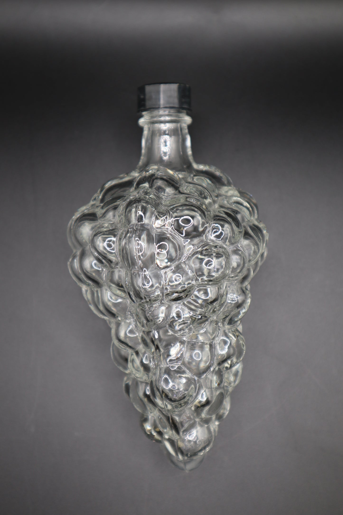 VINTAGE GLASS GRAPE CLUSTER